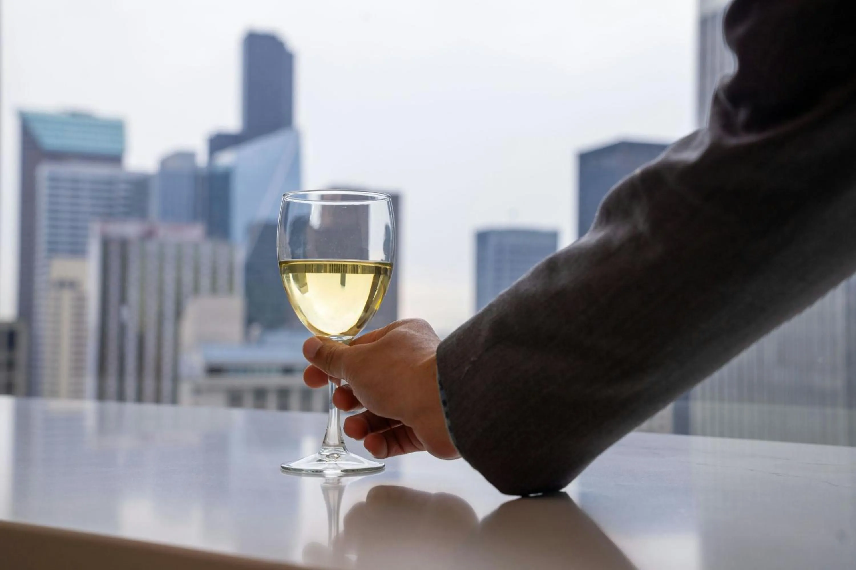 Lounge or bar in Sheraton Grand Seattle