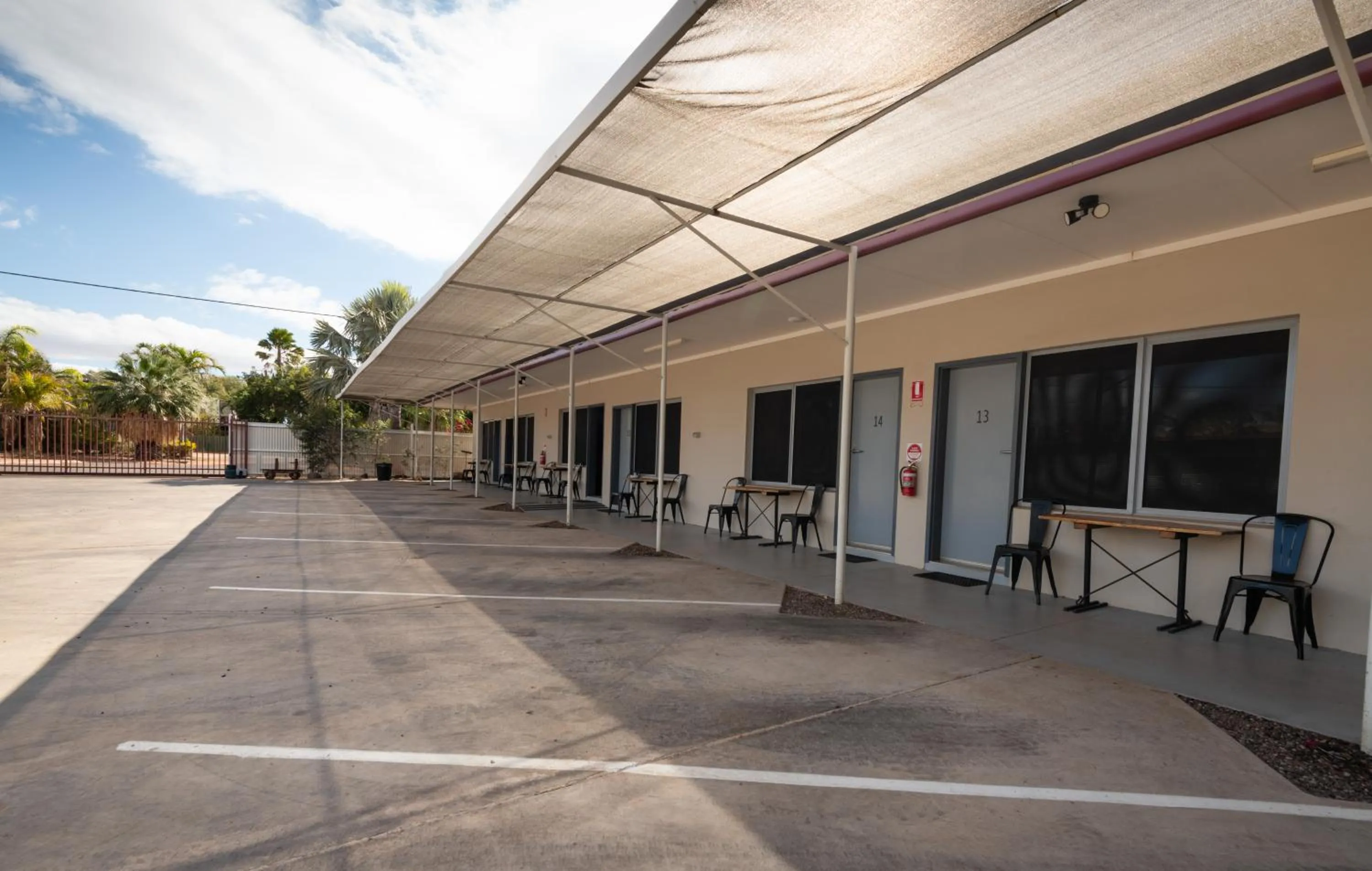 Property building in Safari Lodge Motel