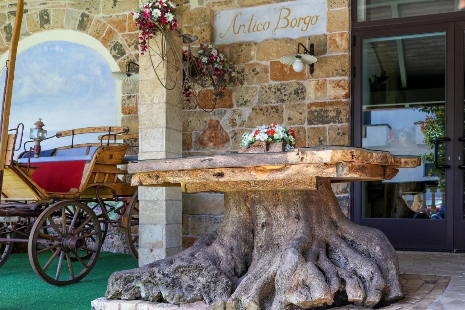 Facade/entrance in Antico Borgo Marchese