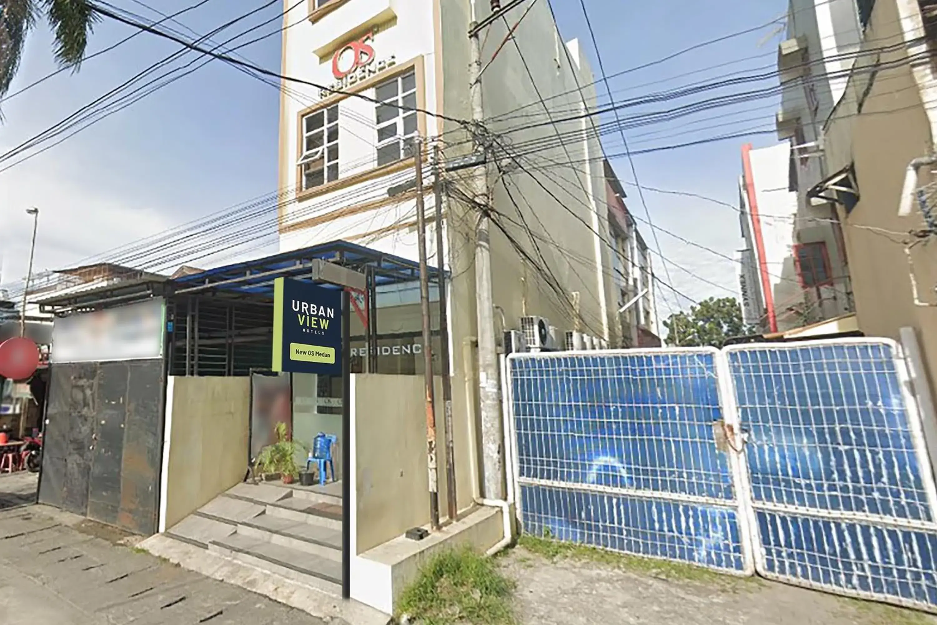 Property building in Urbanview Os Residence Medan by RedDoorz Property building in Urbanview Os Residence Medan by RedDoorz