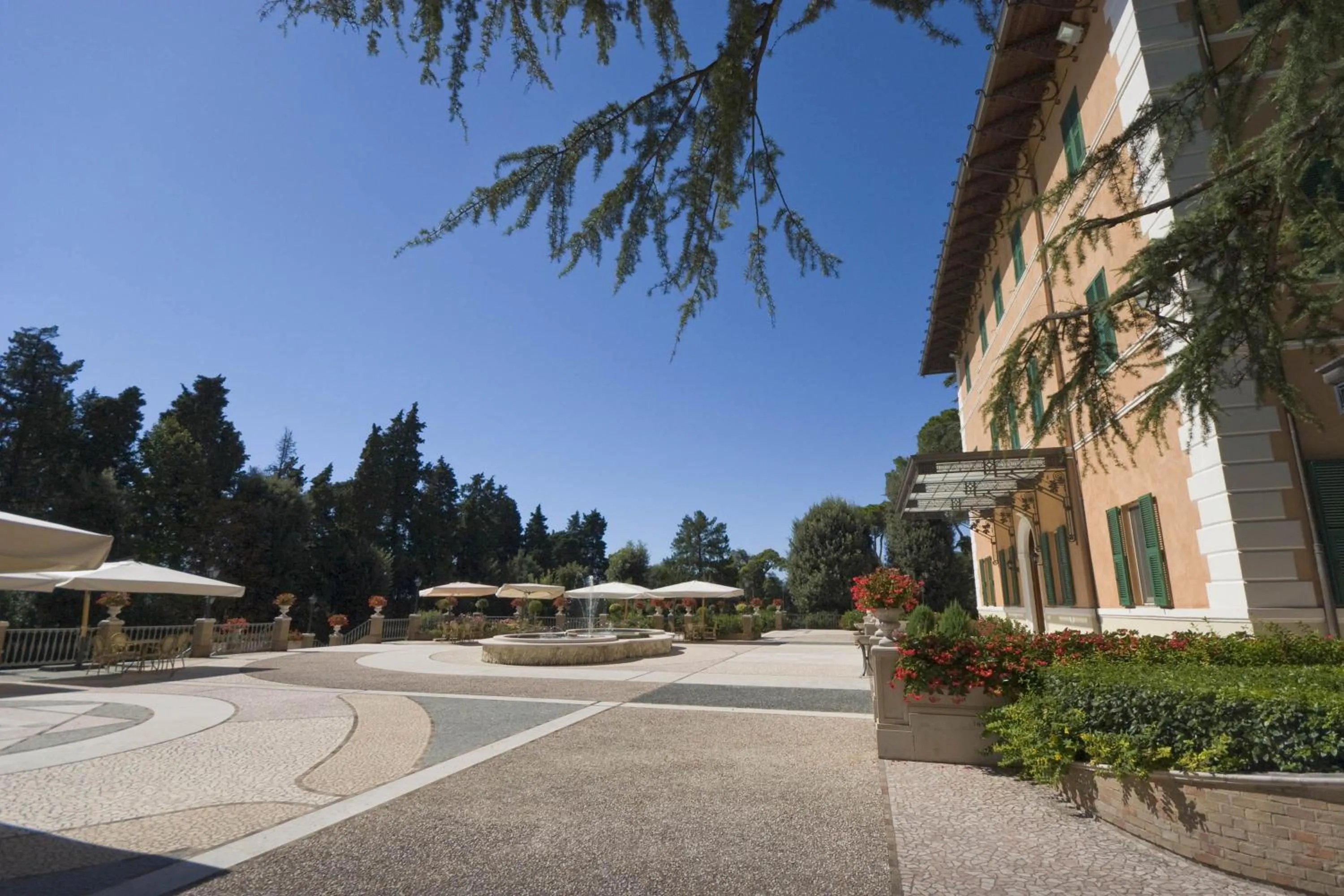 Facade/entrance in Hotel Villa Verdefiore