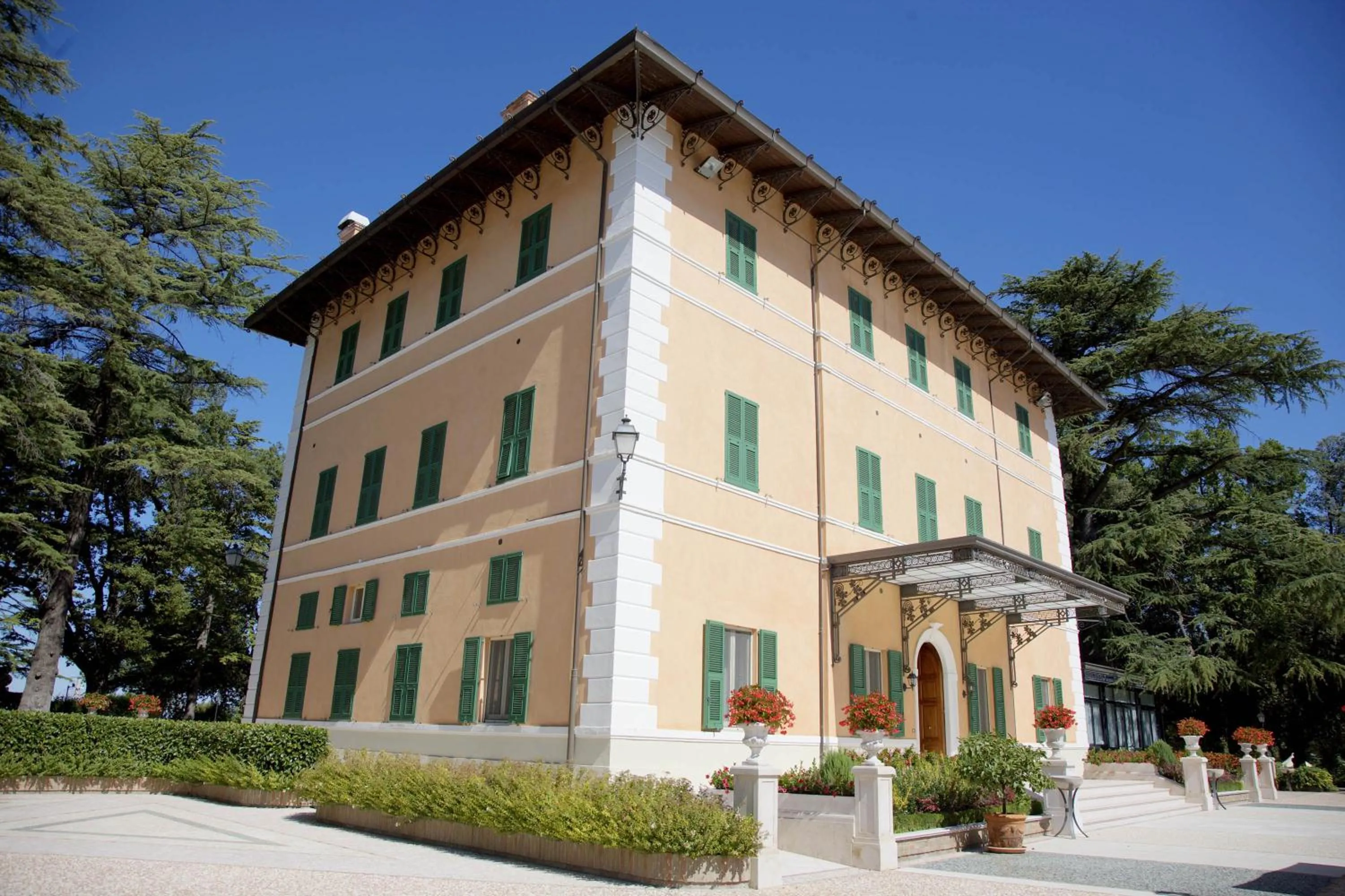 Facade/entrance in Hotel Villa Verdefiore