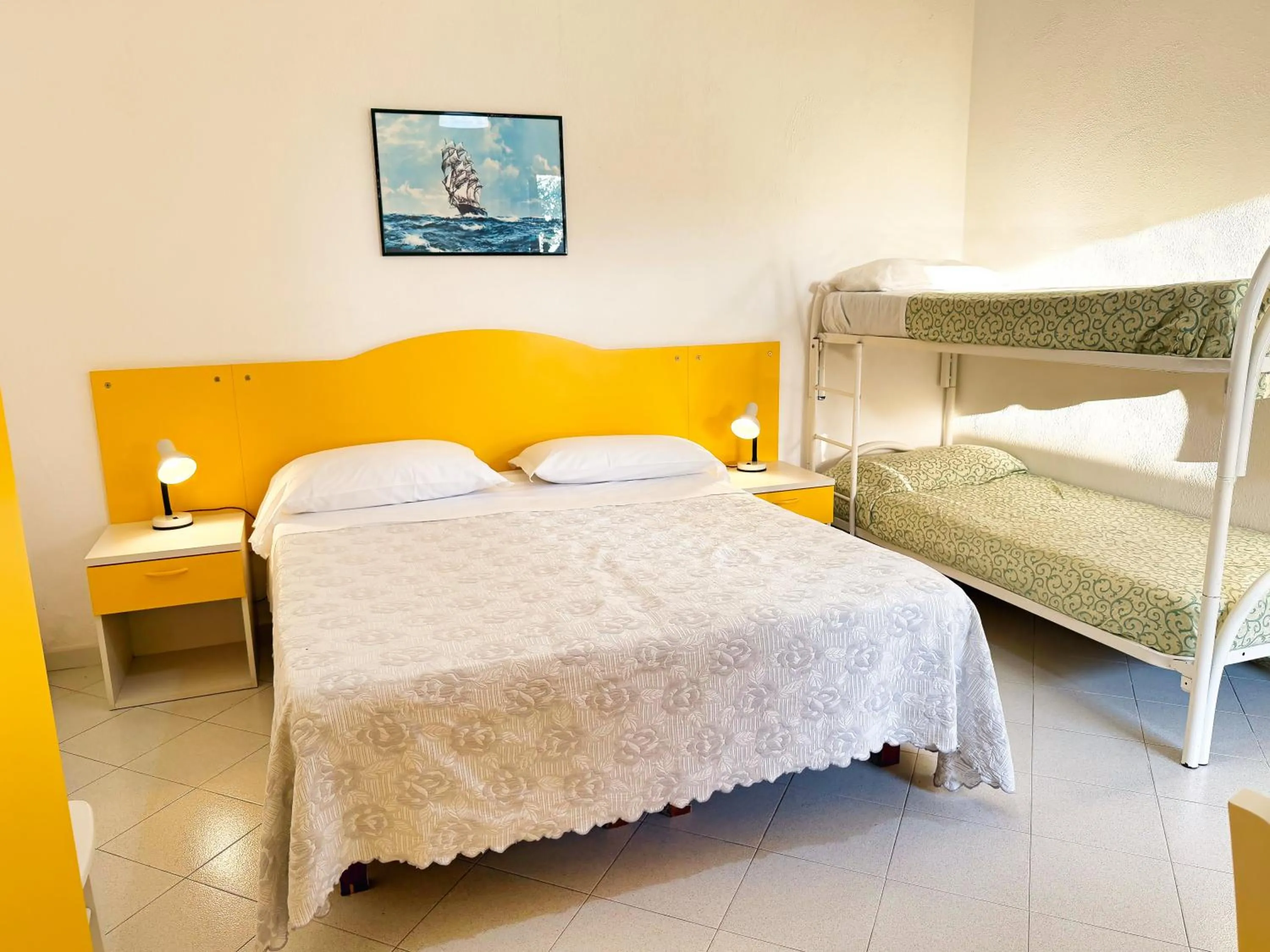 Bedroom, Bed in Pensione Villa Mena