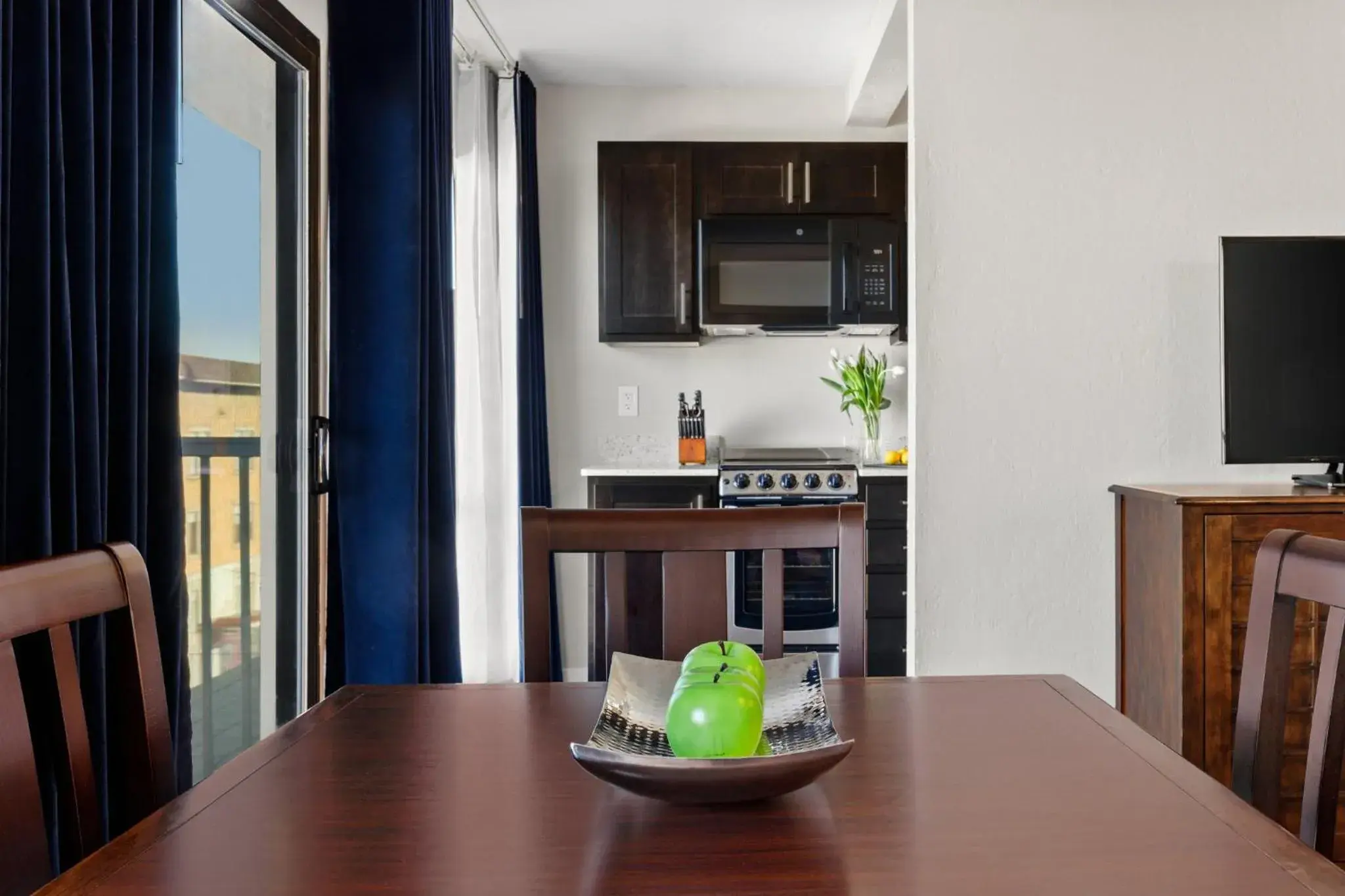 Restaurant/places to eat in The Suites at Fisherman's Wharf Restaurant/places to eat in The Suites at Fisherman's Wharf