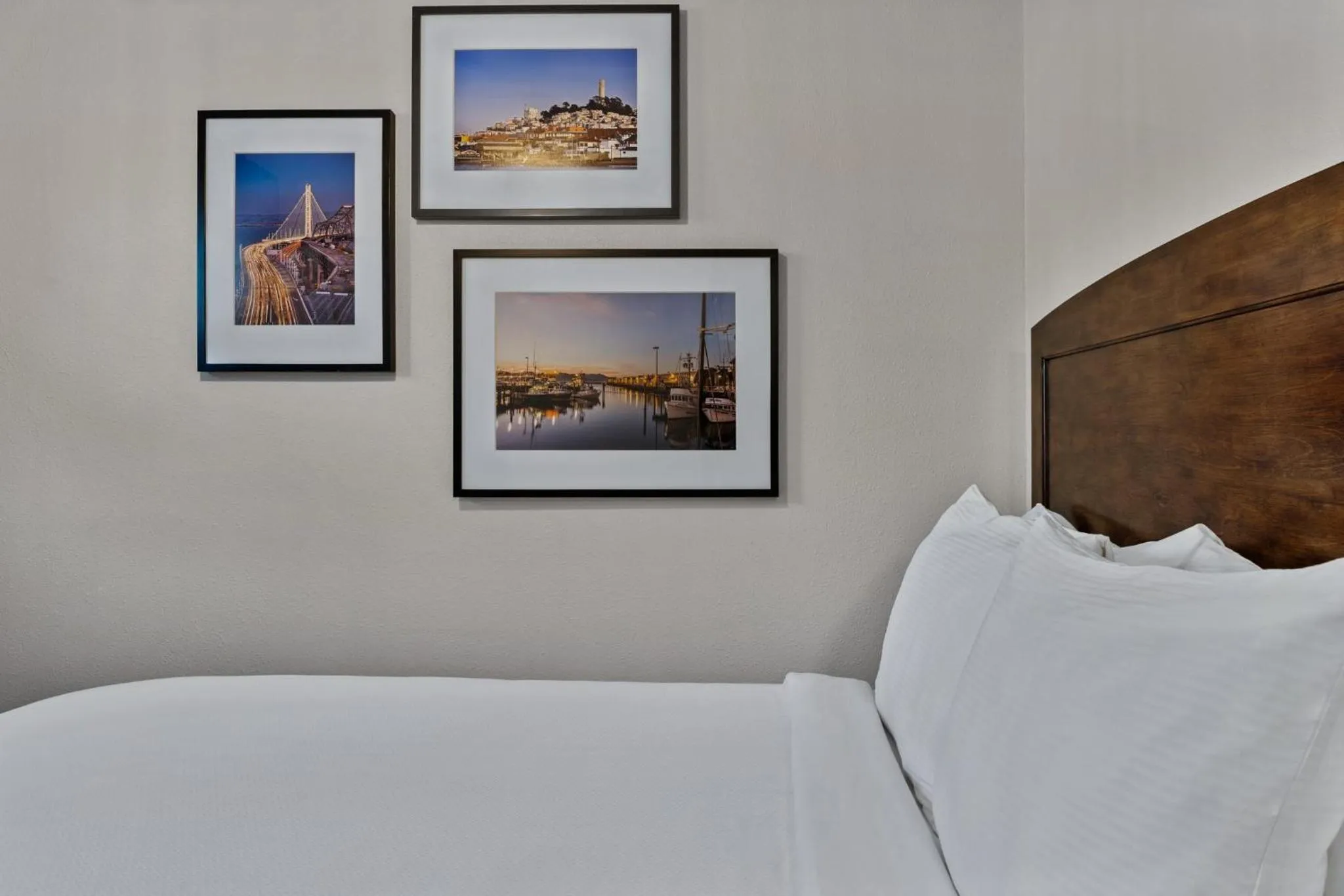 Property building, Bed in The Suites at Fisherman's Wharf