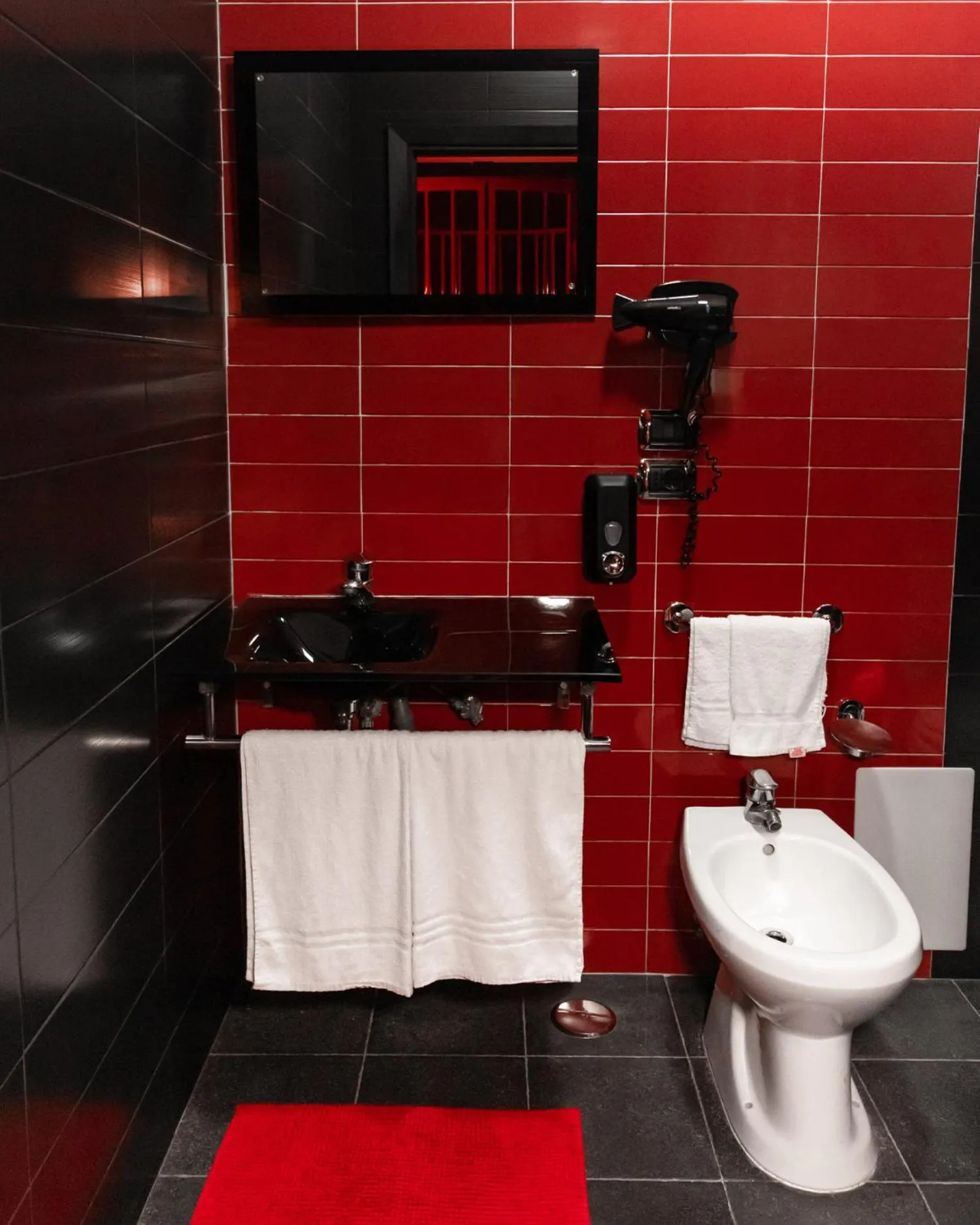 Bathroom in Meeting Hotel