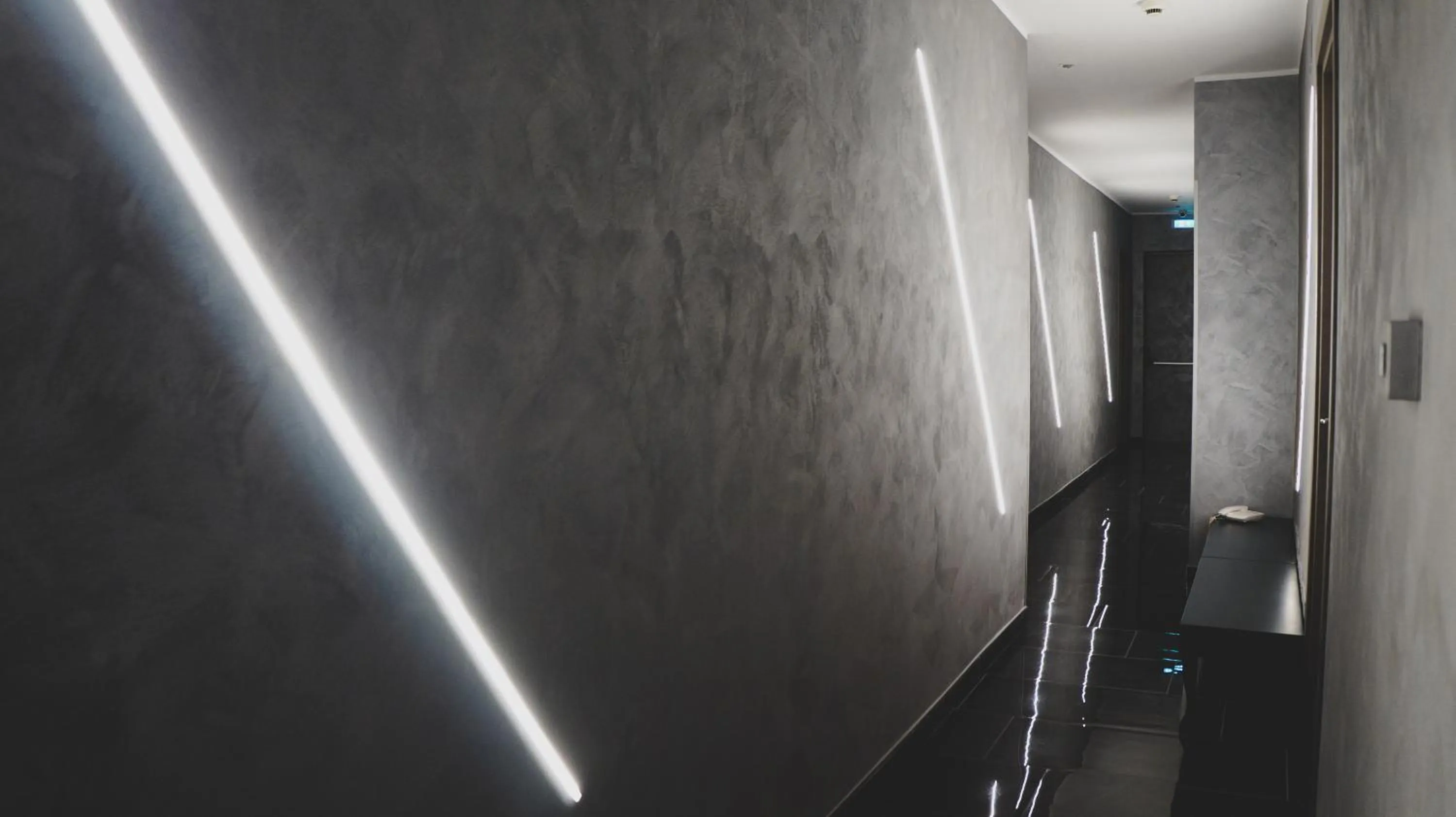 Decorative detail in Meeting Hotel