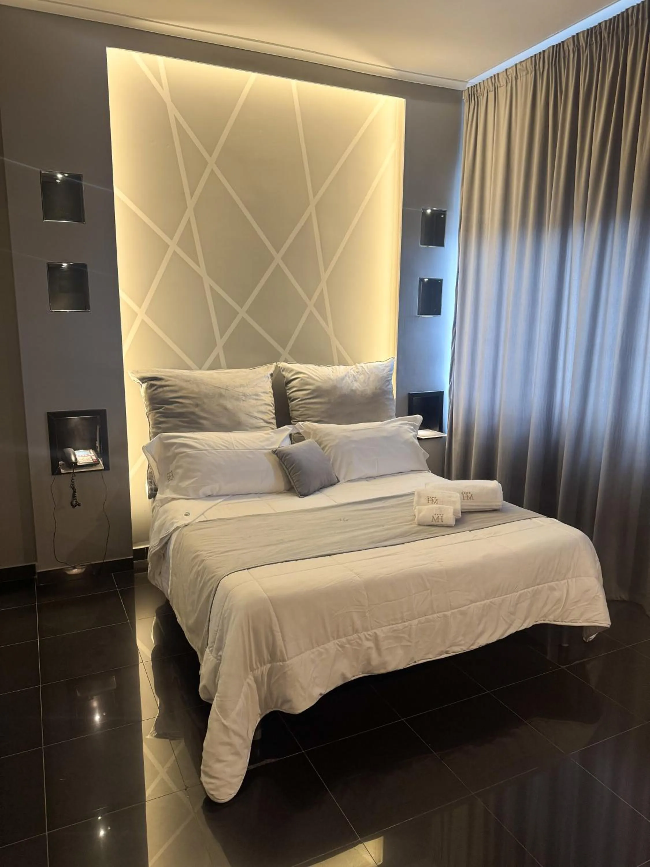 Bed in Meeting Hotel