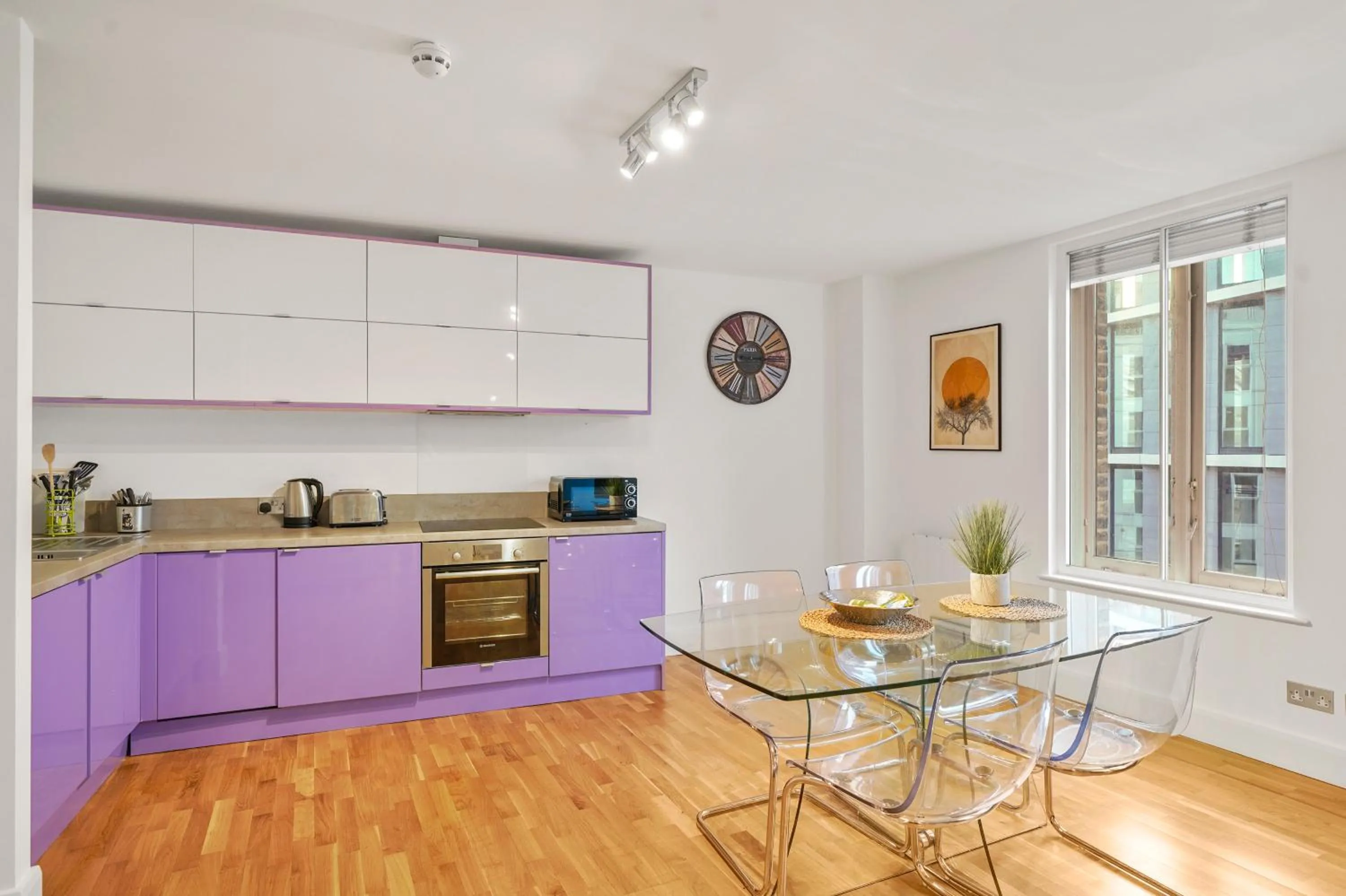 Kitchen or kitchenette in Mulberry Flat 5 - One bedroom 3rd floor by City Living London