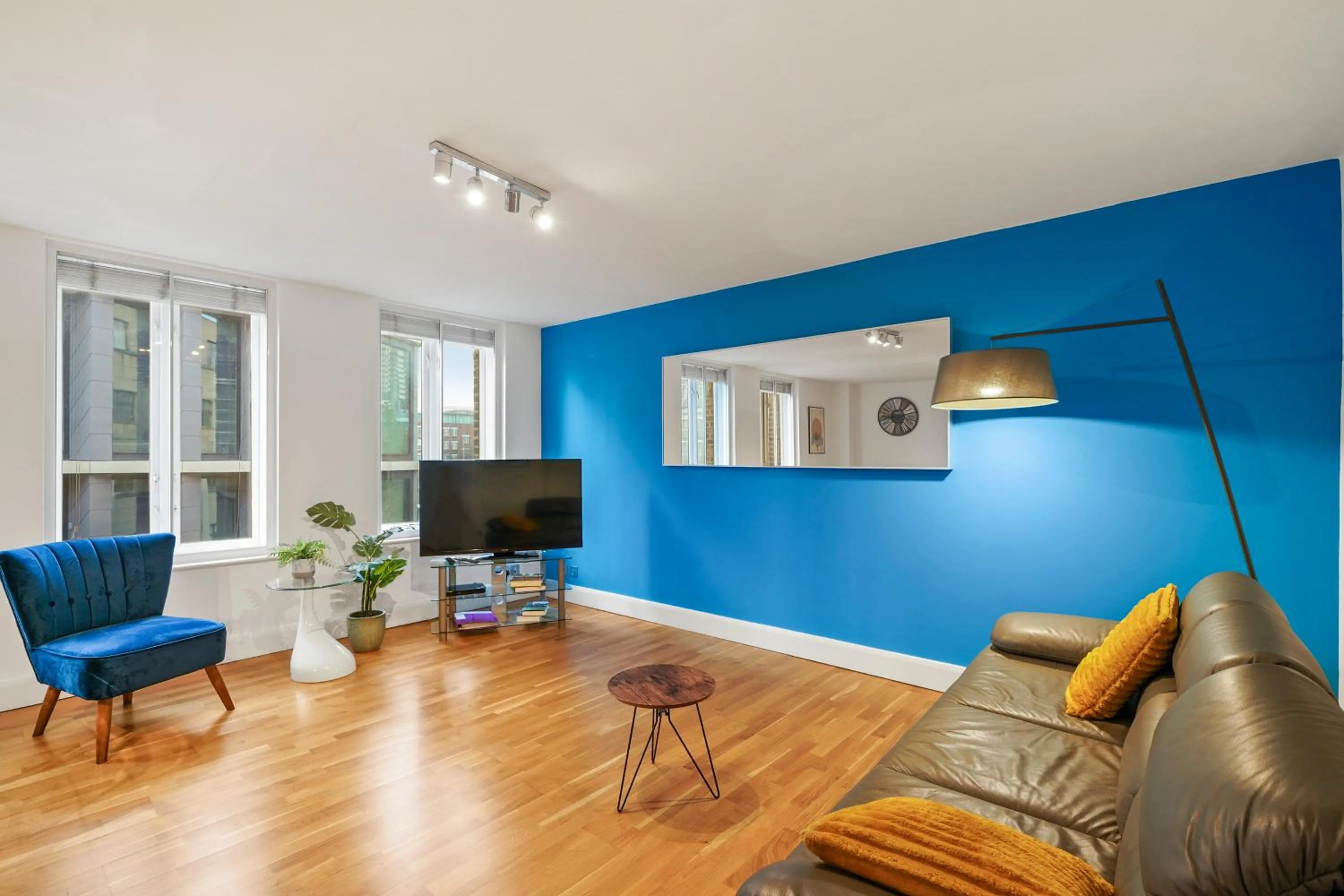 Mulberry Flat 5 - One bedroom 3rd floor by City Living London