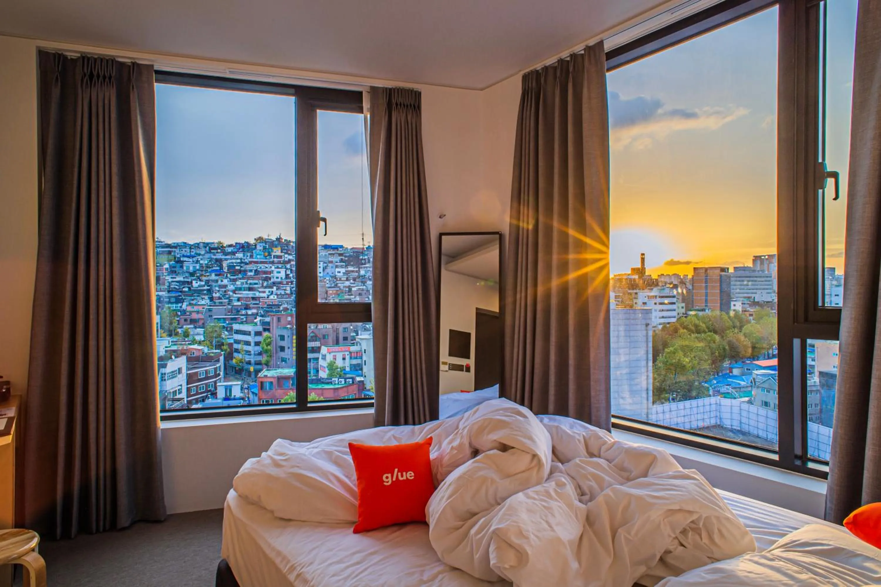 City view, Bed in Glue Hotel