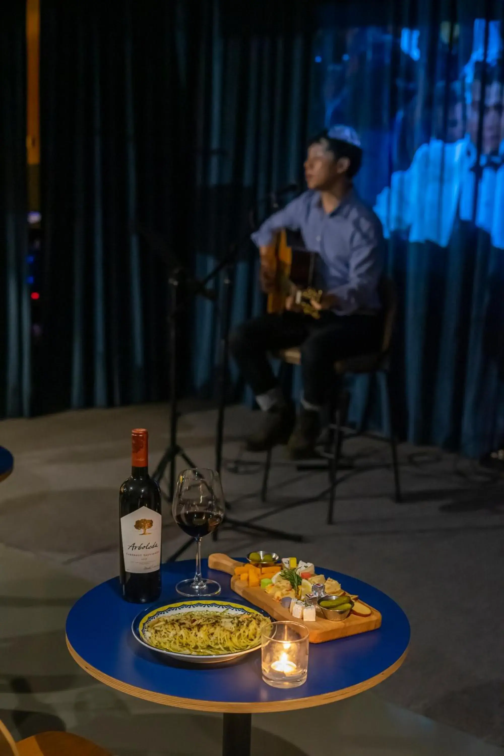 Lounge or bar in Glue Hotel Lounge or bar in Glue Hotel