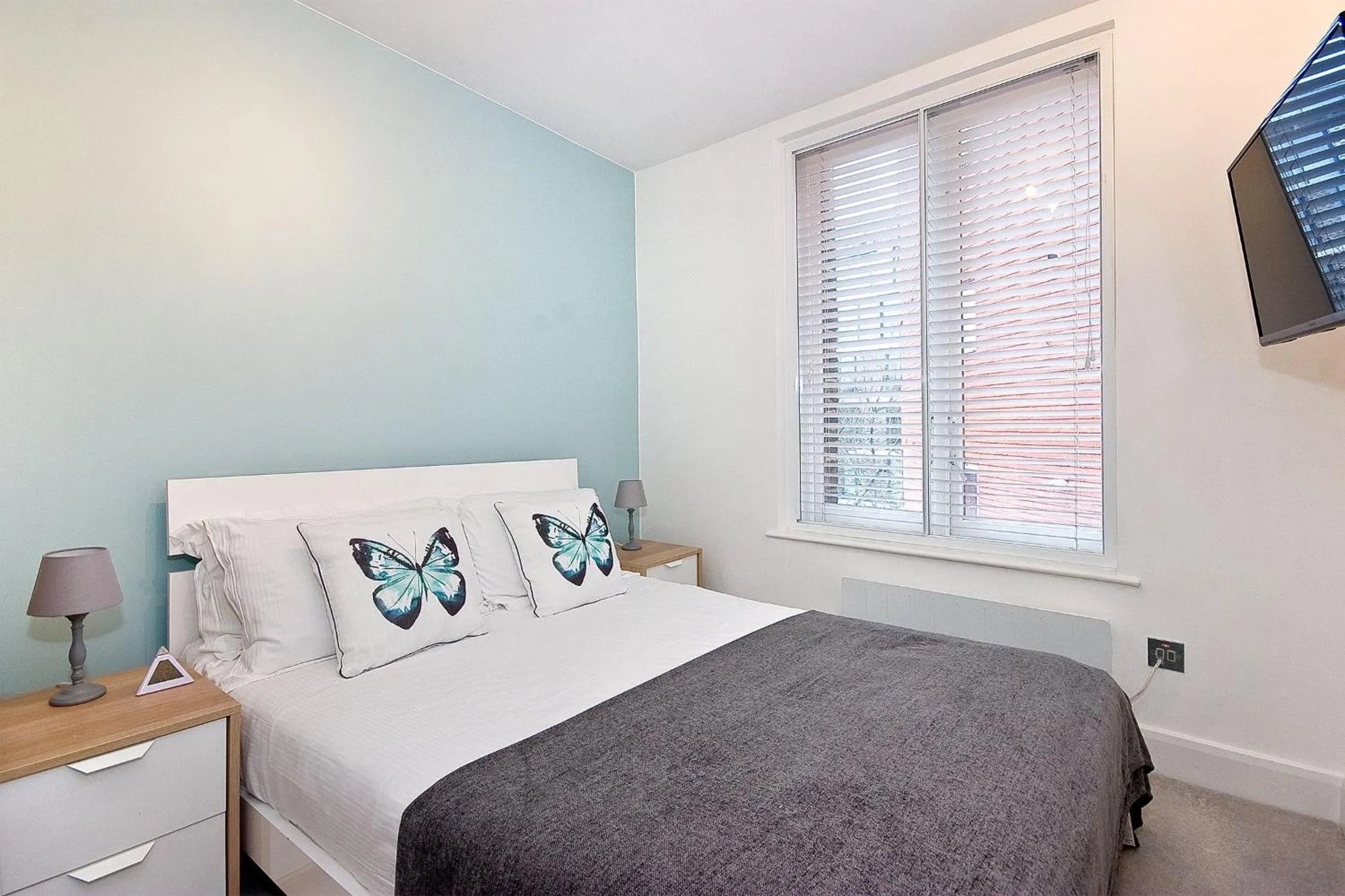 Mulberry Flat 6 - Two bedroom 3rd floor by City Living London