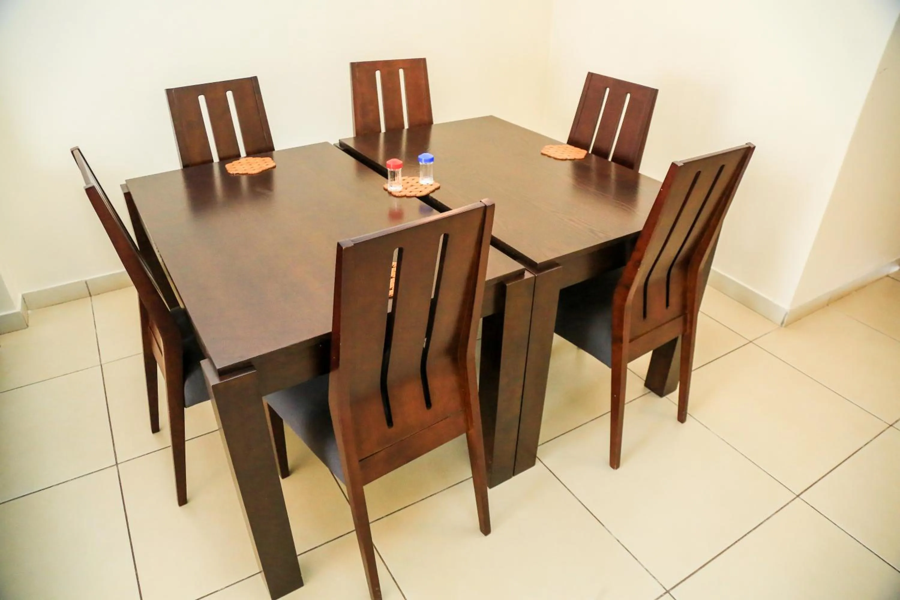 Dining area in Executive Suites