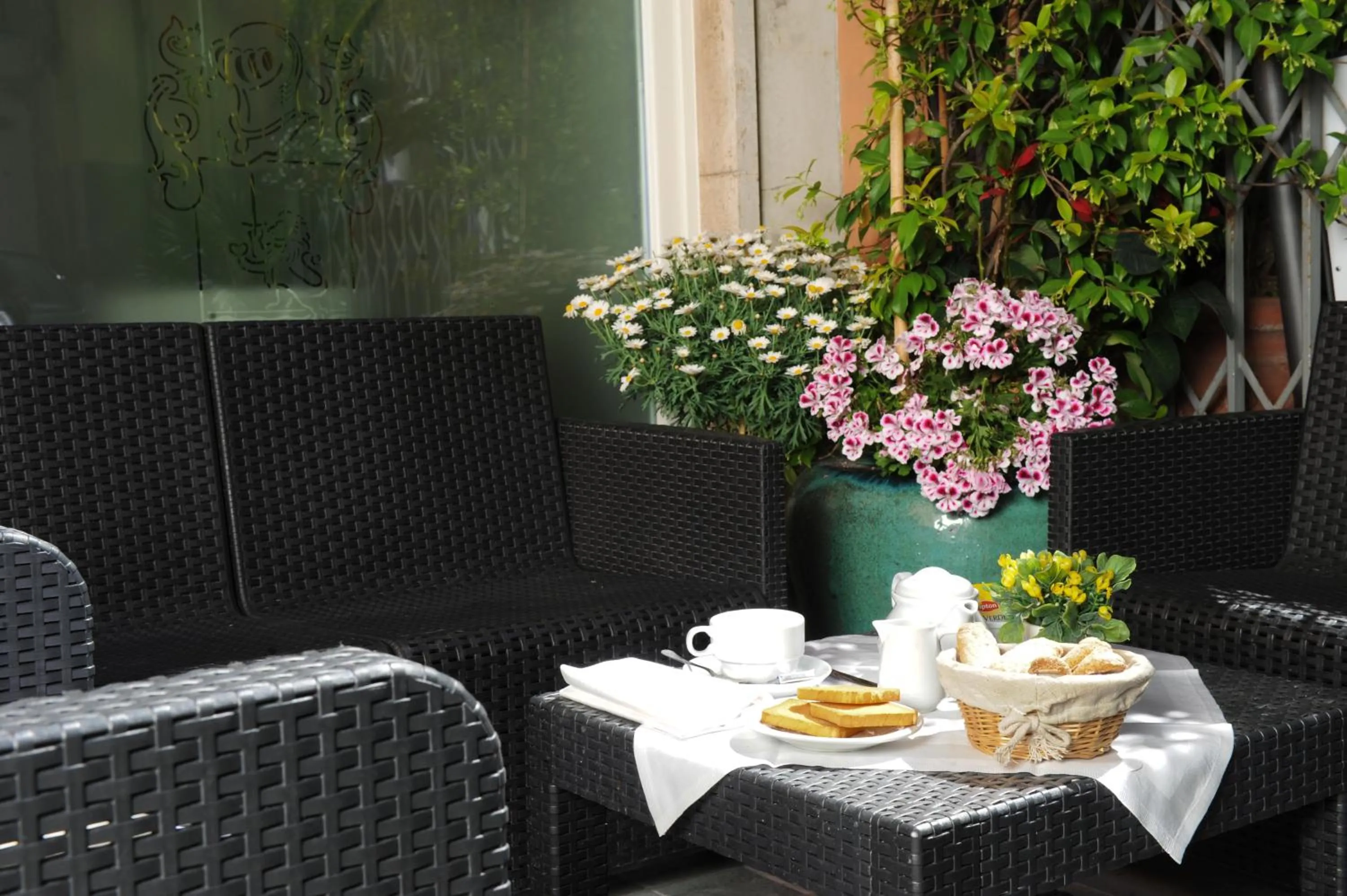 Property building in Hotel Dedoni