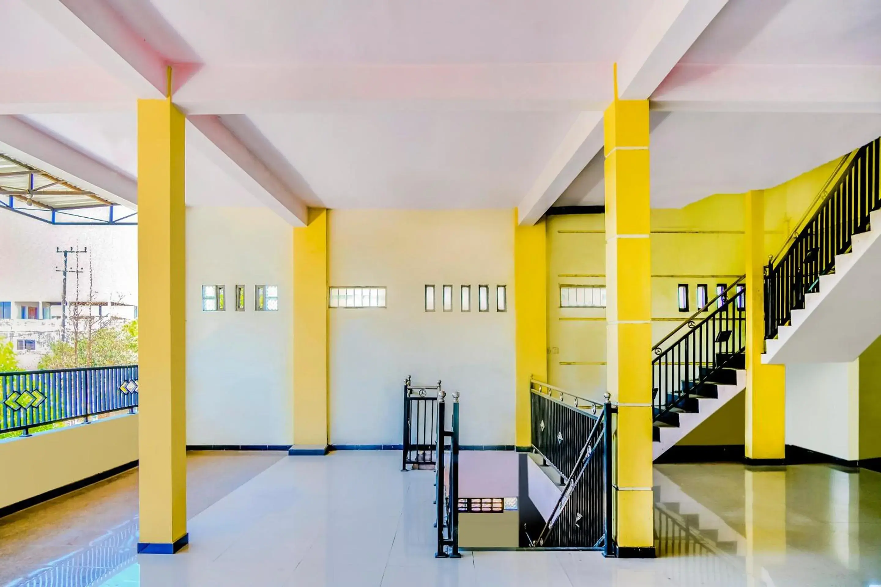 Lobby or reception in Hotel O Family Residence Syariah Lobby or reception in Hotel O Family Residence Syariah