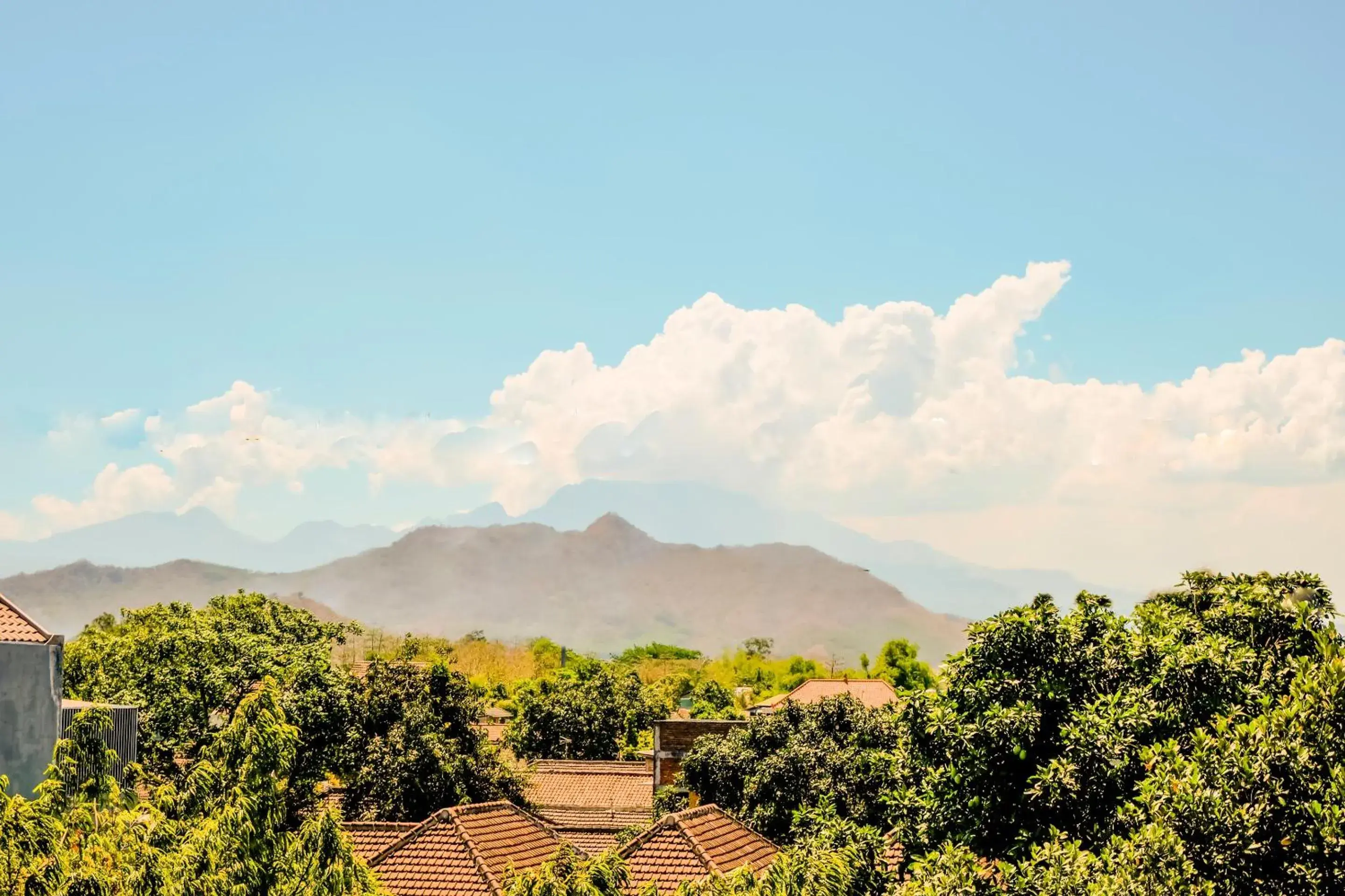 Mountain view in Hotel O Family Residence Syariah Mountain view in Hotel O Family Residence Syariah