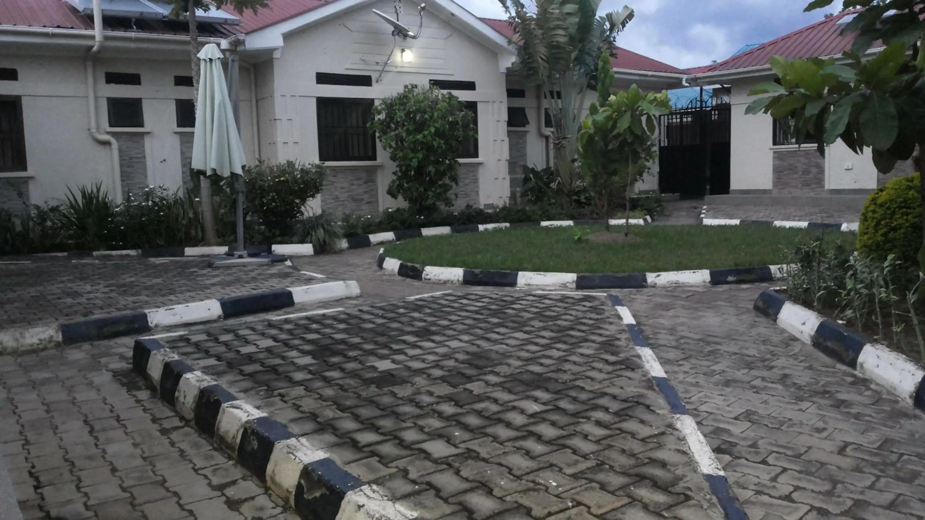 Garden in The Pearl Inn