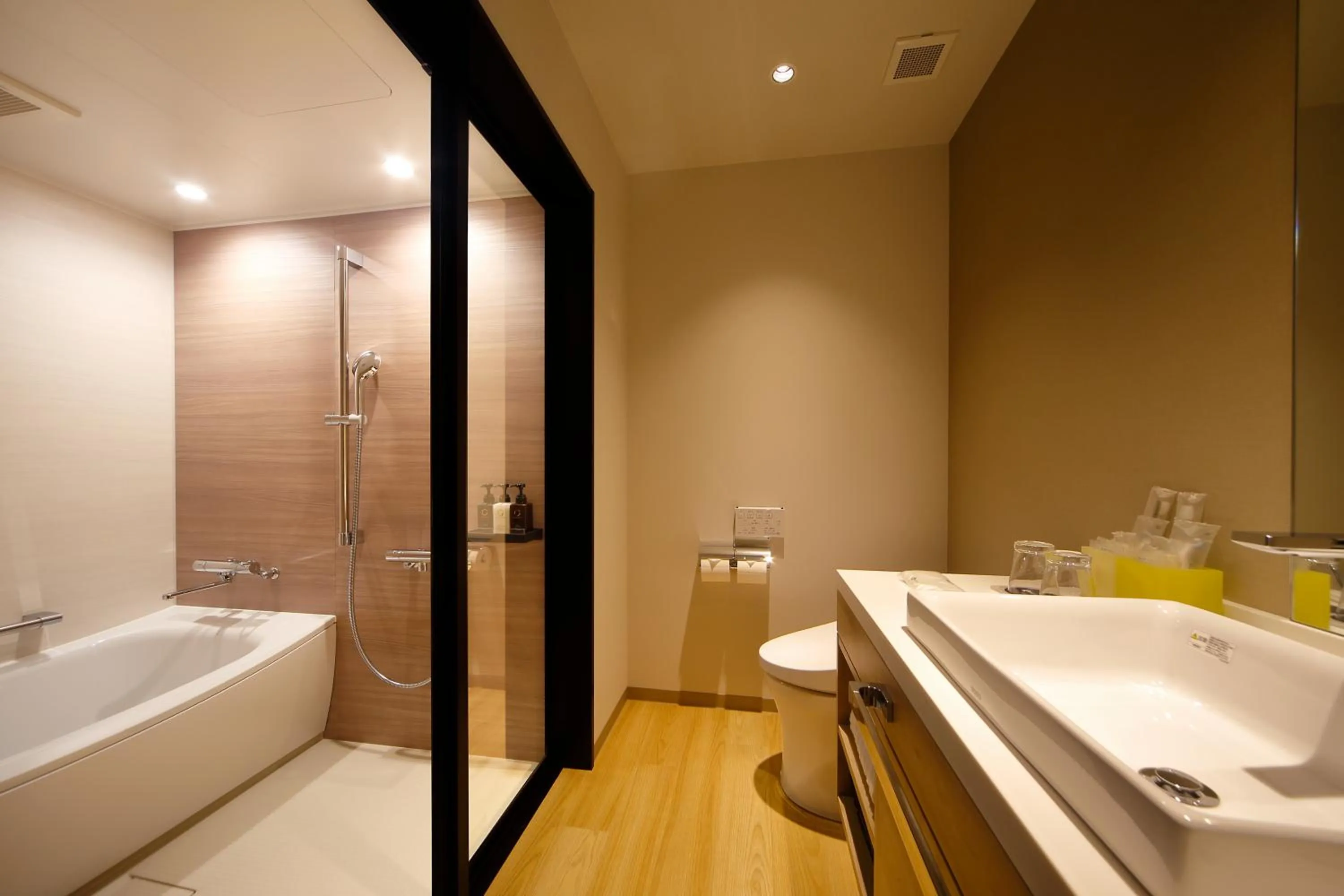 Miyako City Osaka Hommachi