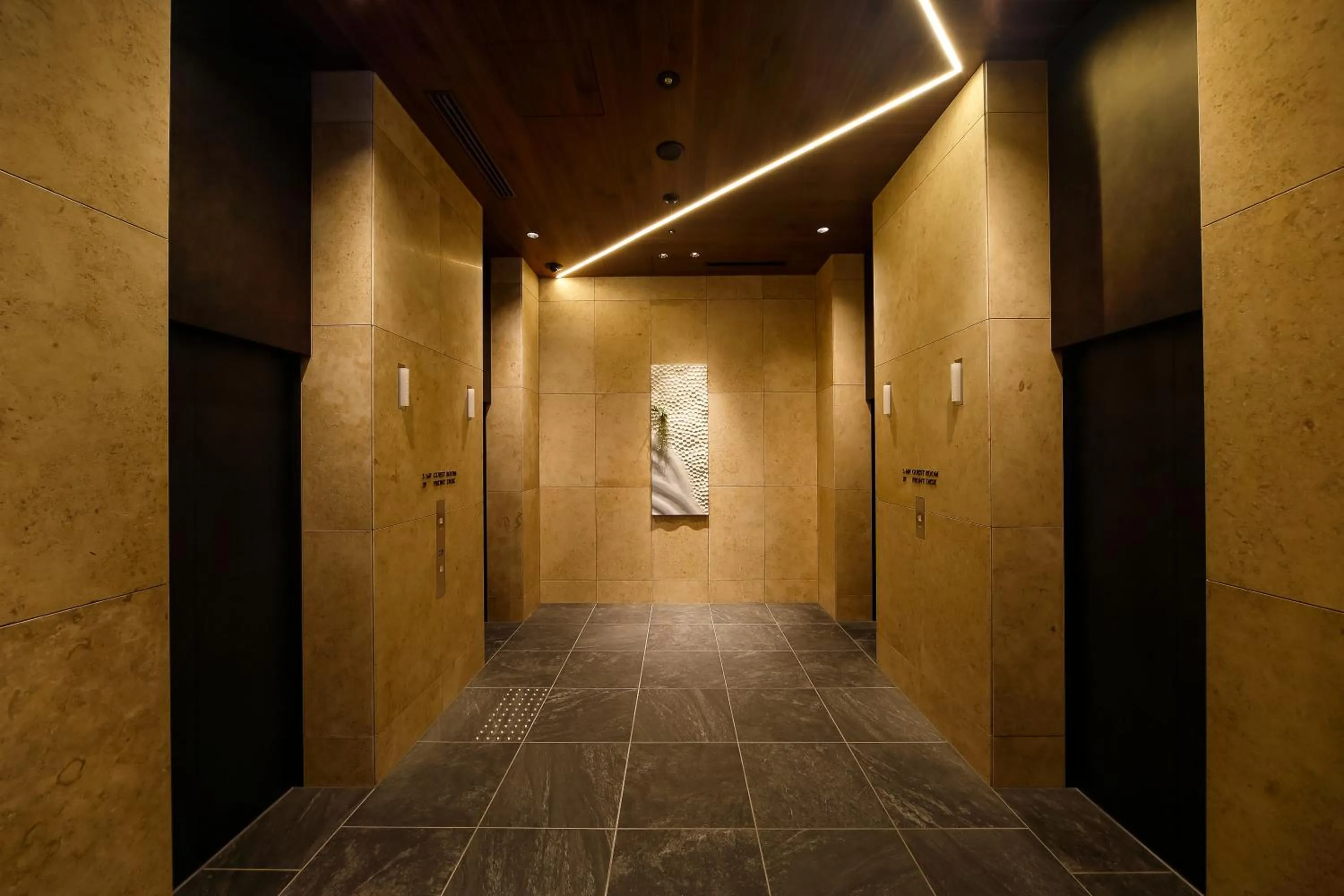 Lobby or reception in Miyako City Osaka Hommachi