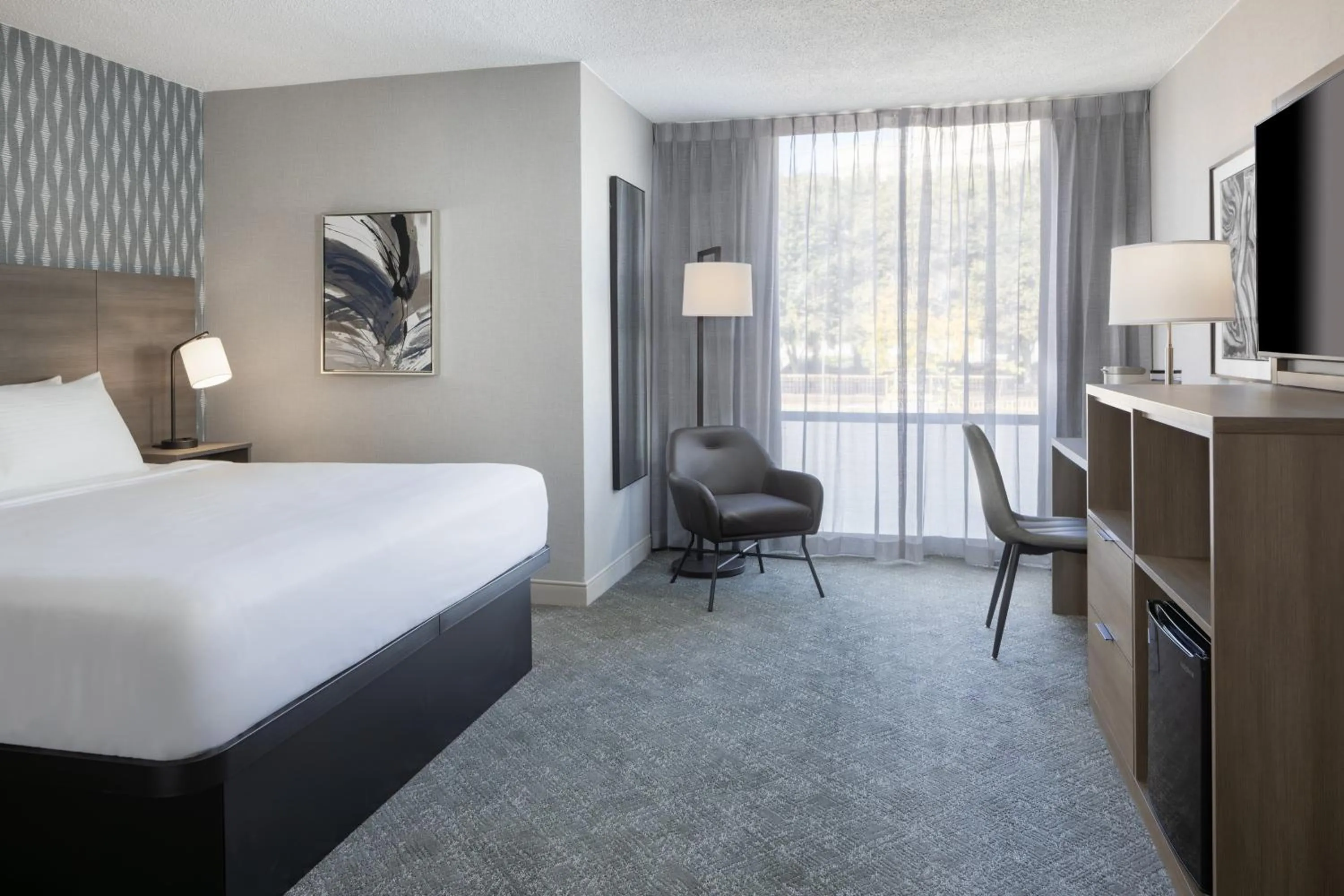 Bed in Midtown Hotel