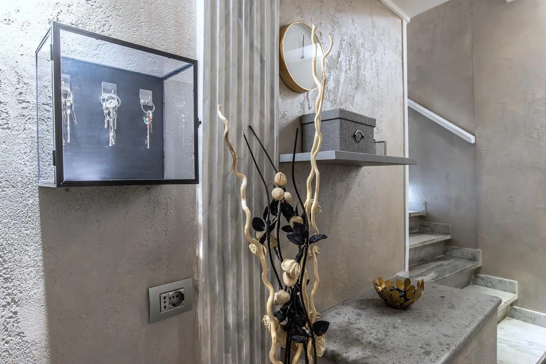 Lobby or reception in Black And White Suite