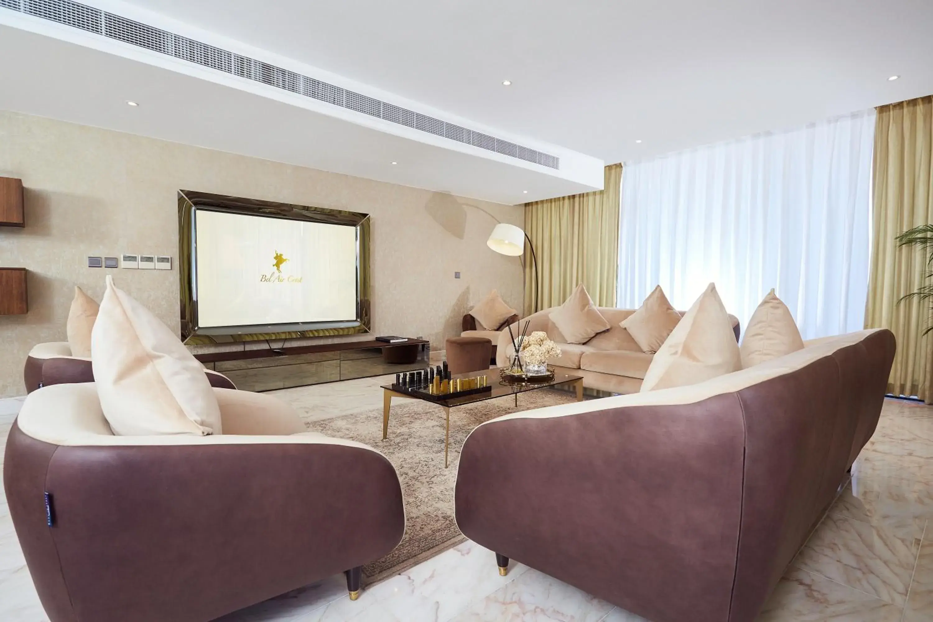 Living room in Bel Air Crest Hotel & Suites Living room in Bel Air Crest Hotel & Suites