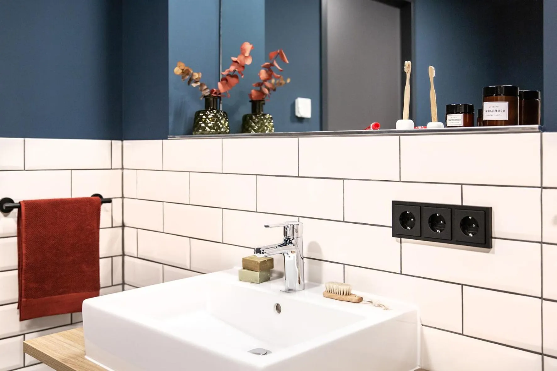 Bathroom in ipartment Frankfurt Airport