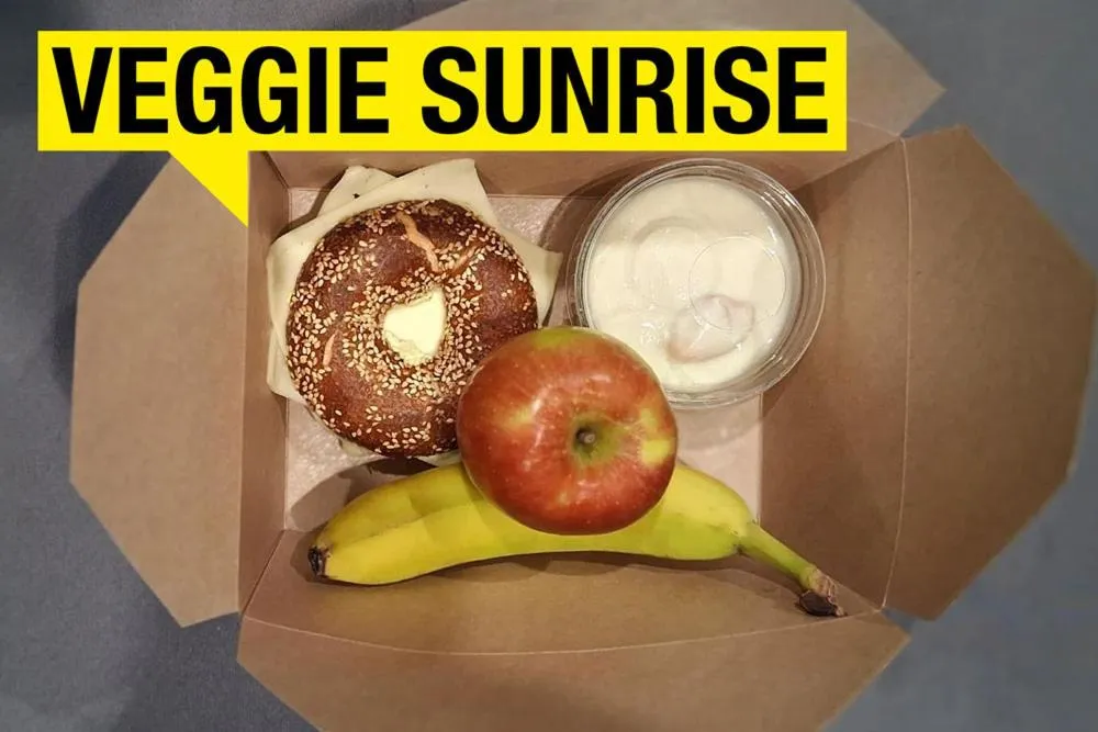 Breakfast in ipartment Frankfurt Airport