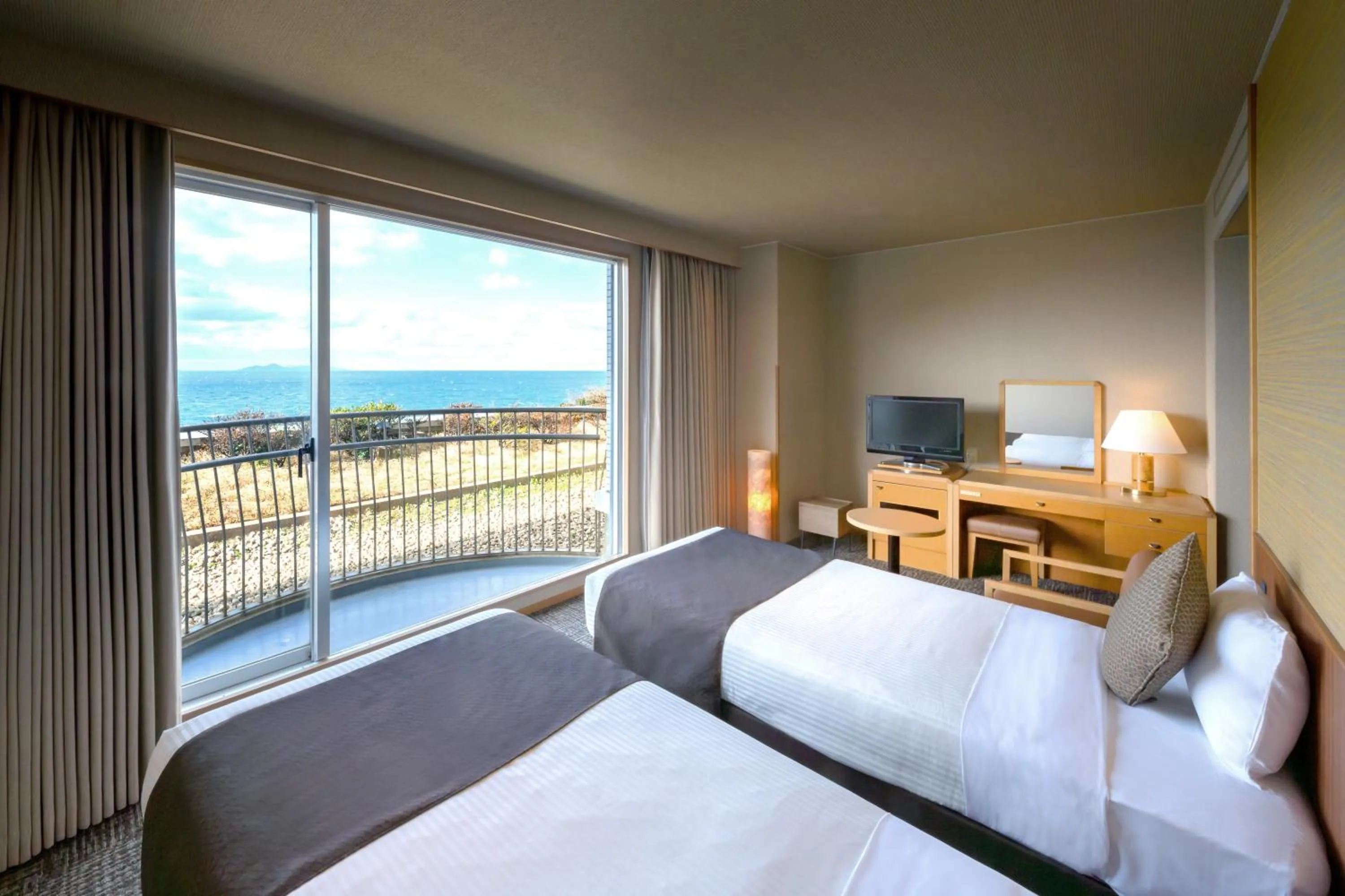 Photo of the whole room, Bed in KAMENOI HOTEL Genkainada