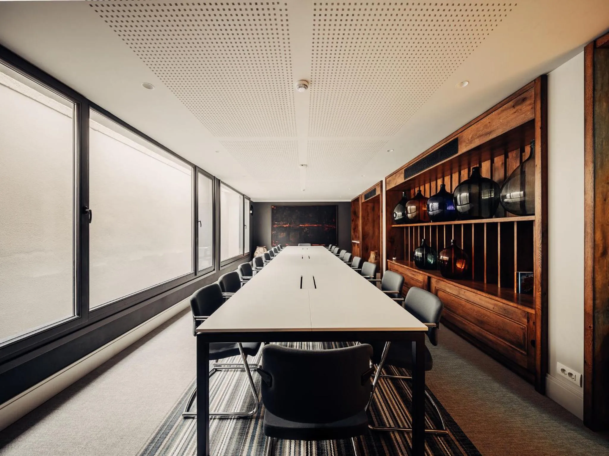 Business facilities in Bernadet Alaçatı
