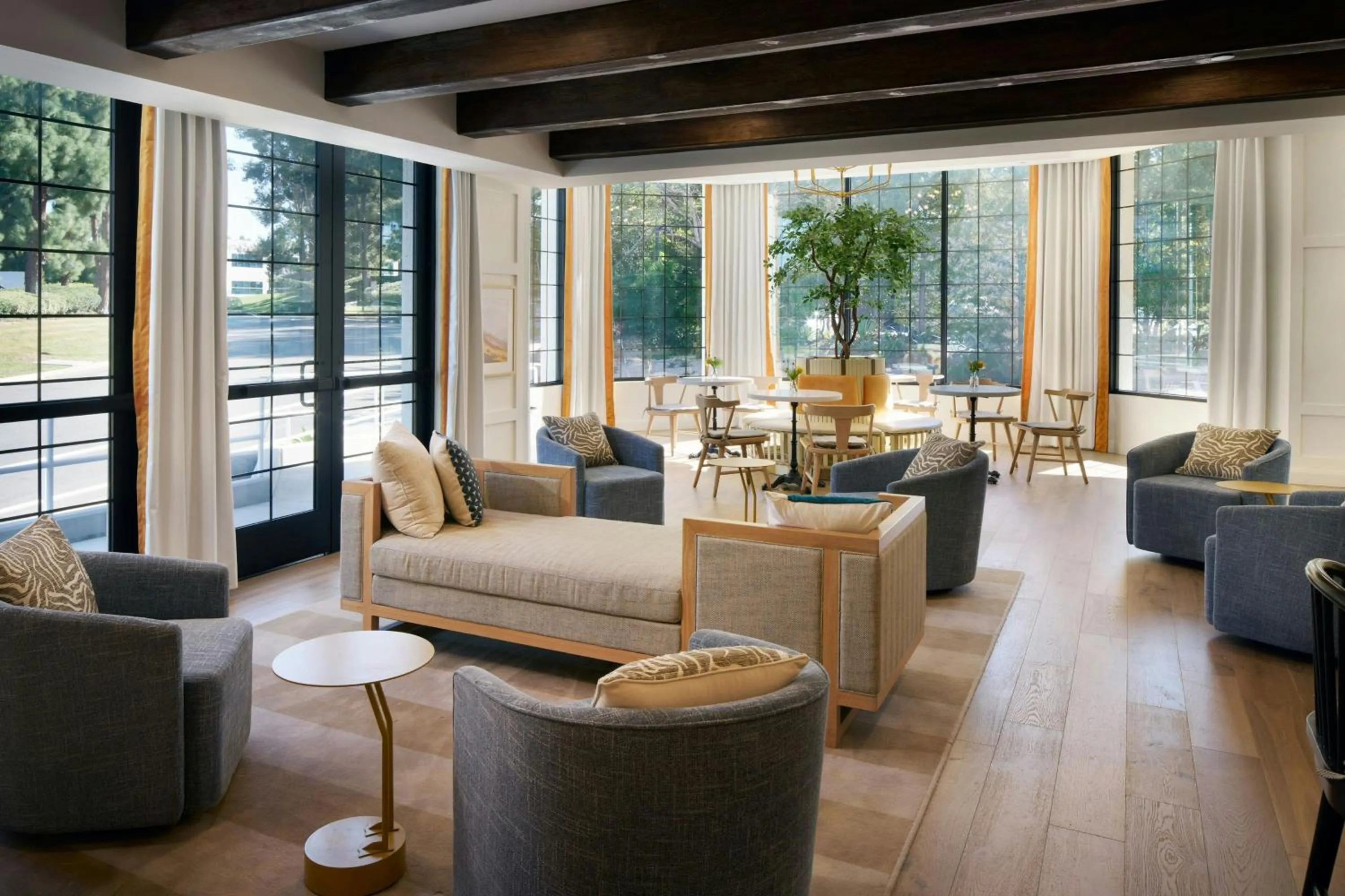 Lobby or reception in Tiller House, Laguna Hills, a Tribute Portfolio Hotel
