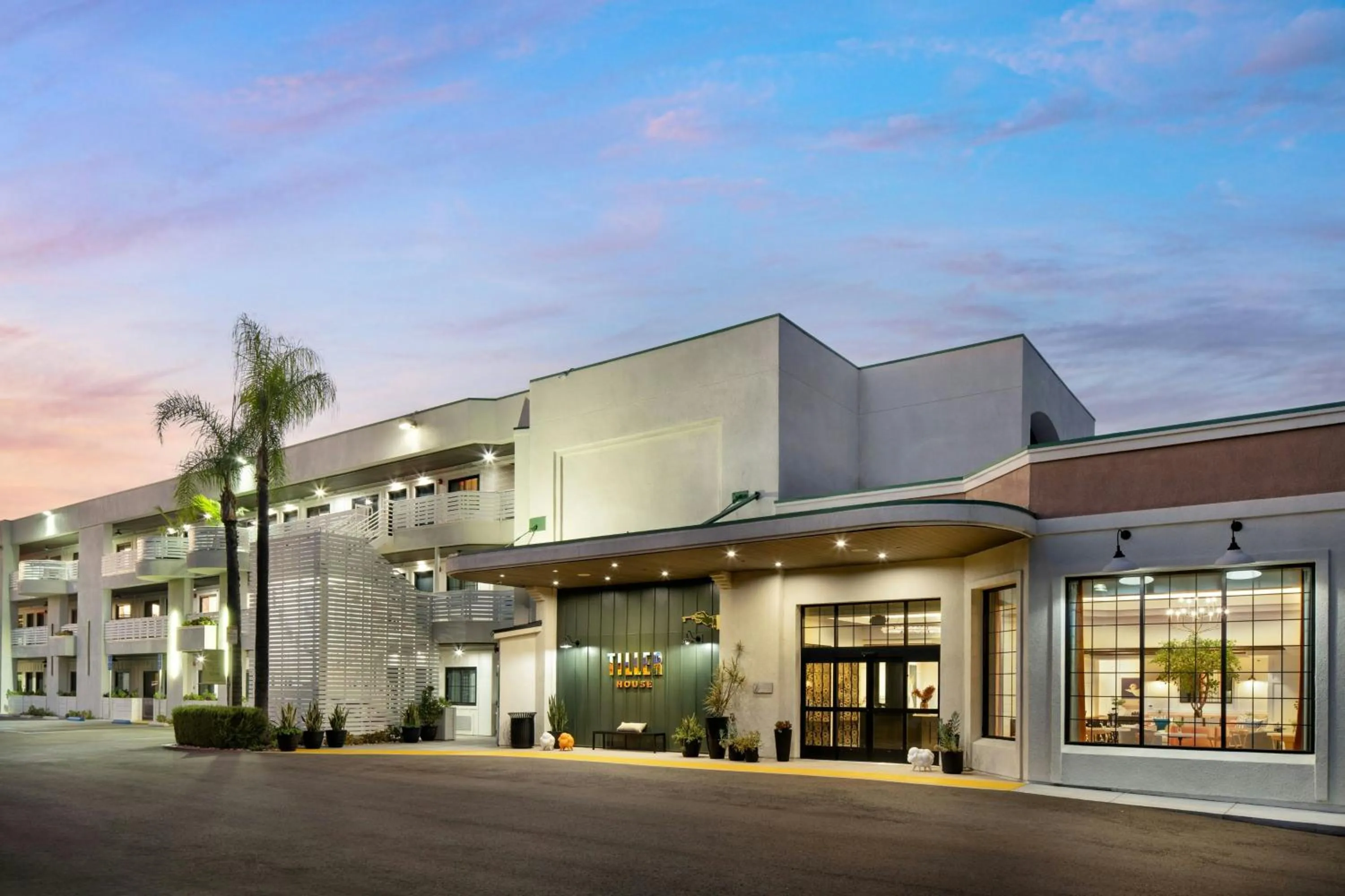 Property building in Tiller House, Laguna Hills, a Tribute Portfolio Hotel