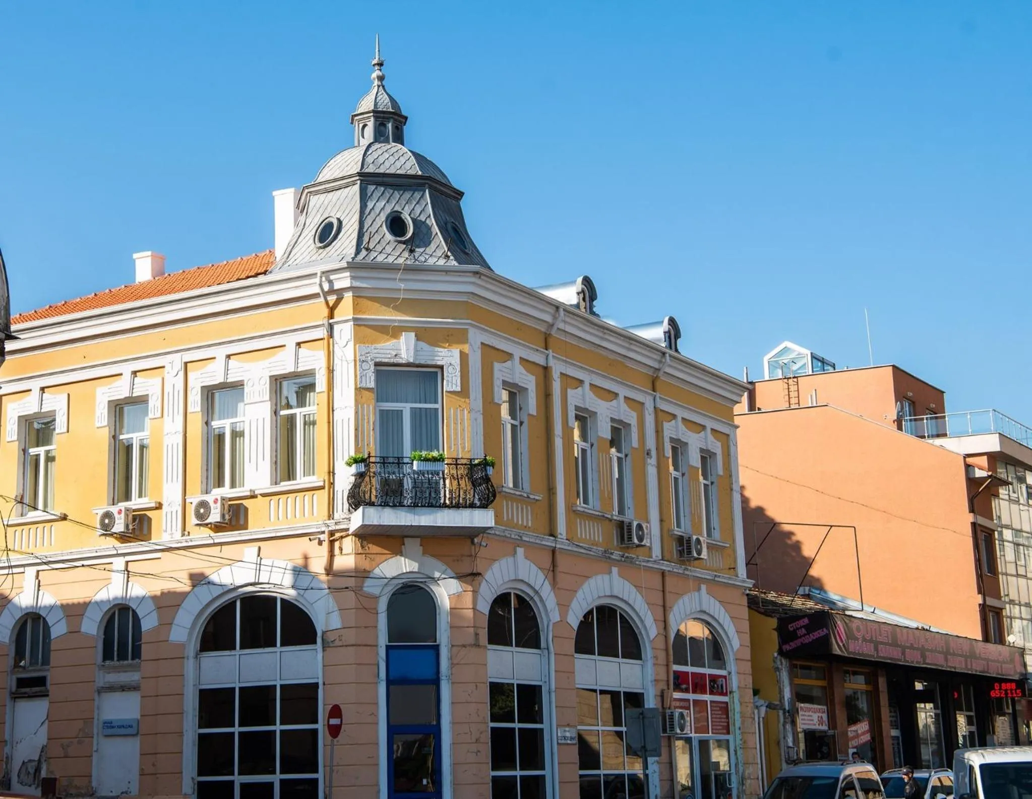 Property building in Otantik Shumen