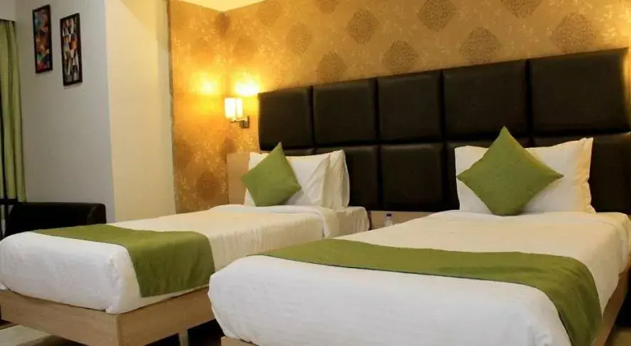 Deluxe Twin Room - single occupancy in Magnus Star Residency Koregaon Park Annexe Pune Deluxe Twin Room - single occupancy in Magnus Star Residency Koregaon Park Annexe Pune