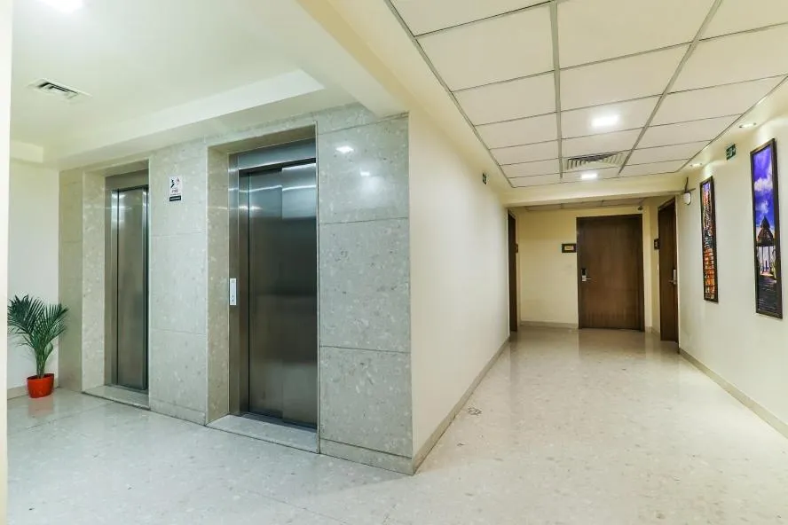 elevator in Magnus Star Residency Koregaon Park Annexe