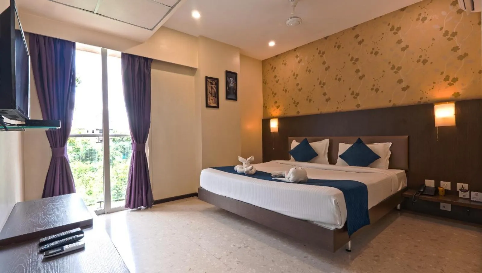 Bed in Magnus Star Residency Koregaon Park Annexe