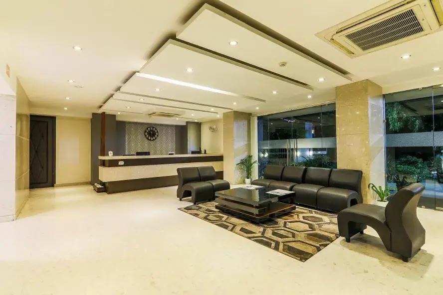 Restaurant/places to eat in Magnus Star Residency Koregaon Park Annexe Restaurant/places to eat in Magnus Star Residency Koregaon Park Annexe