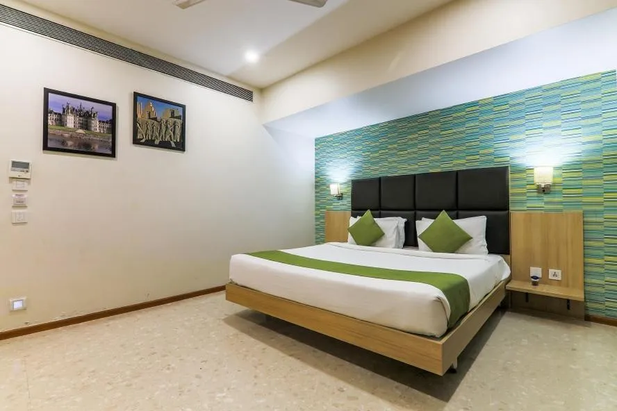 Bed in Magnus Star Residency Koregaon Park Annexe