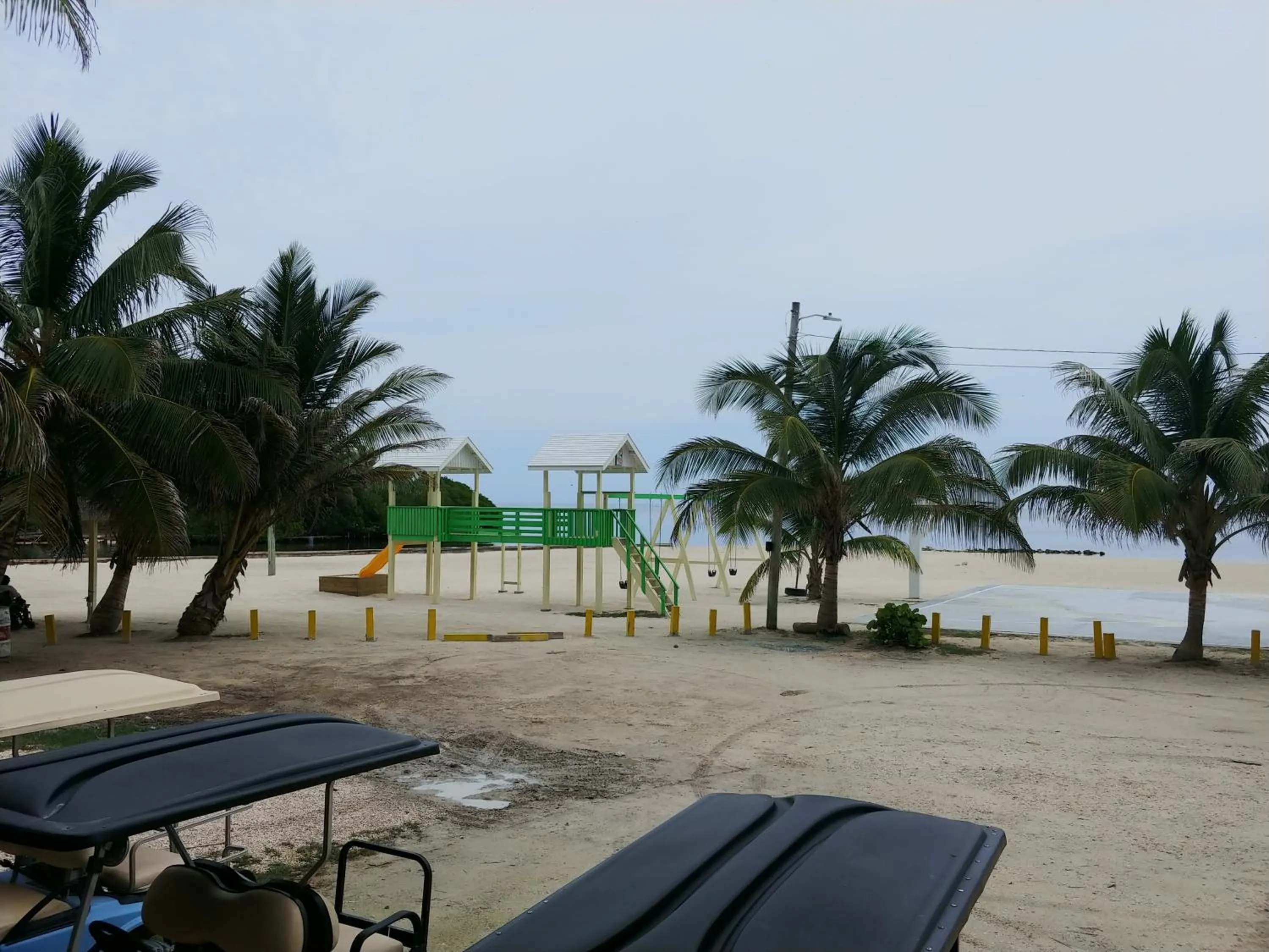 Hotel Royal Blue & Golf Cart Rental