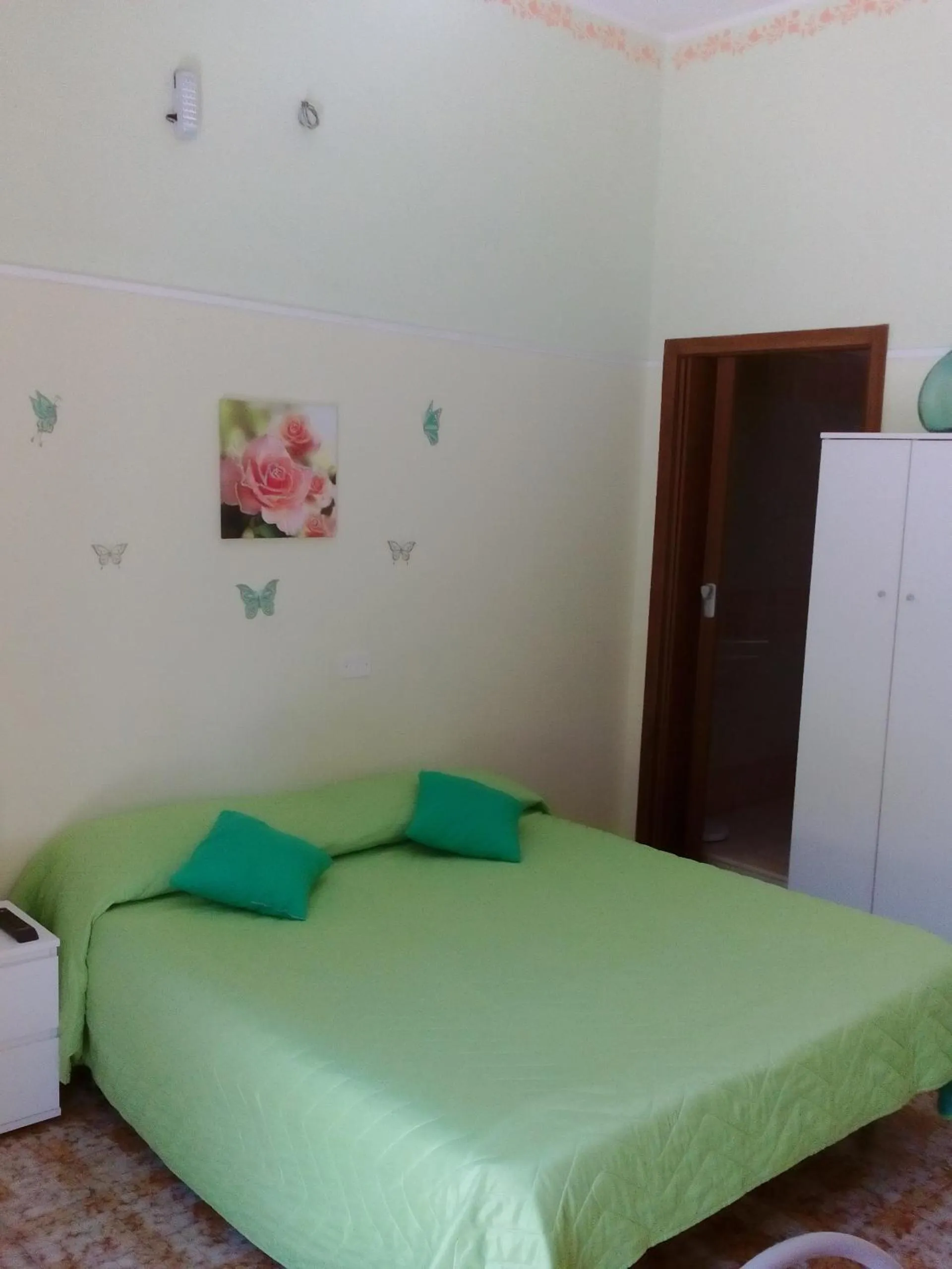 Bed in Beb I Delfini Di Casa Paola