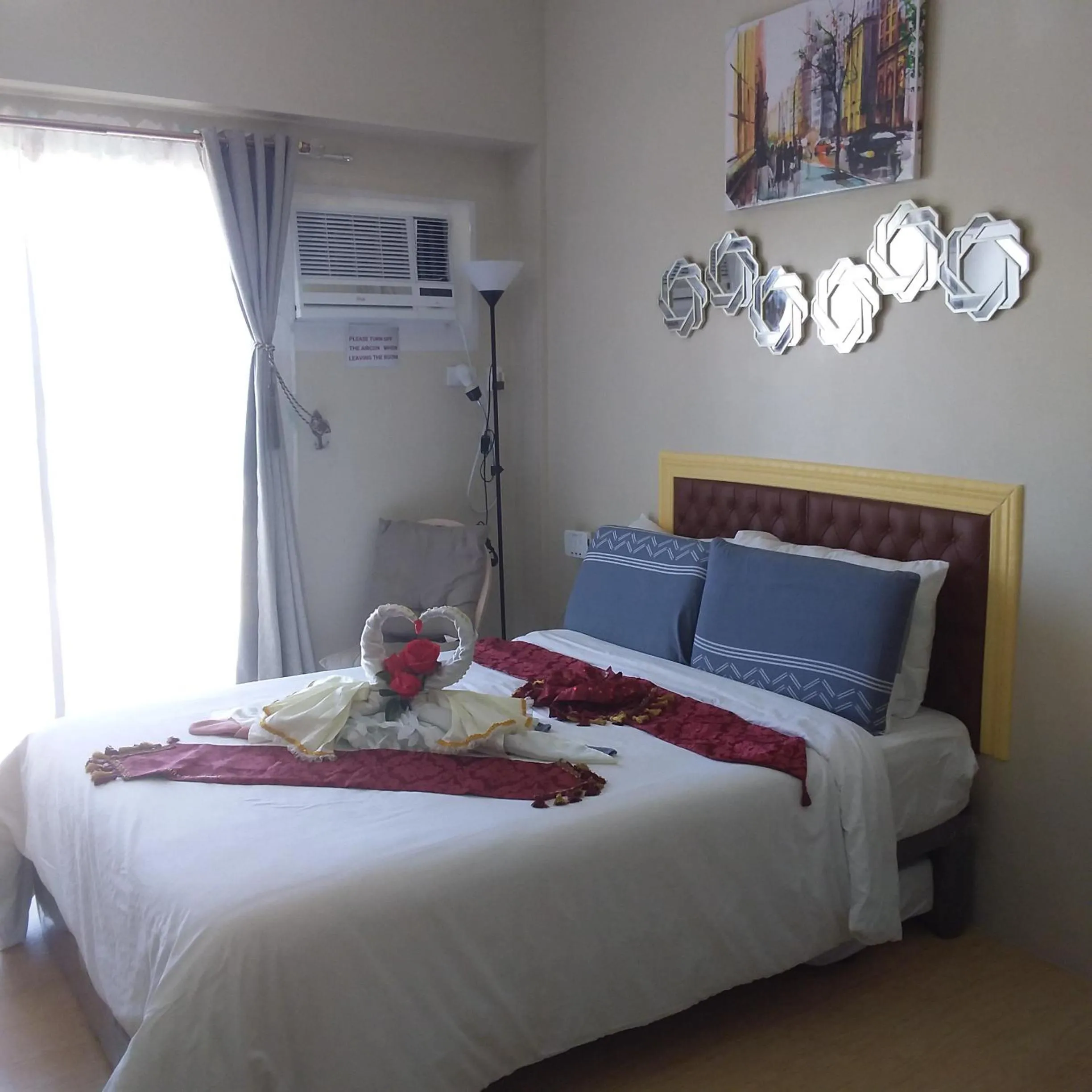 Bedroom, Bed in AJ Sundiva Tower w balcony