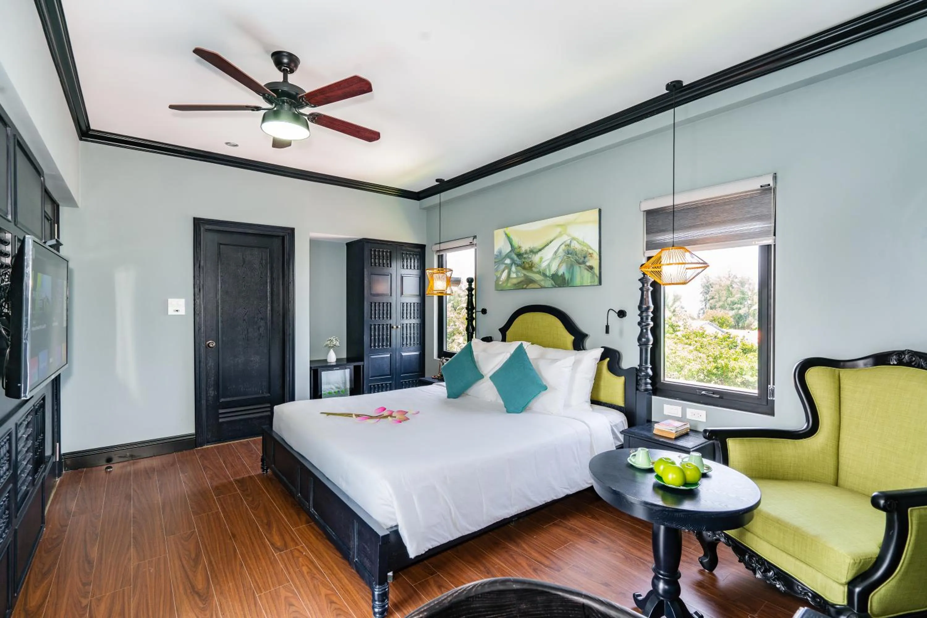 Photo of the whole room, Bed in Daisy An Bang Villa