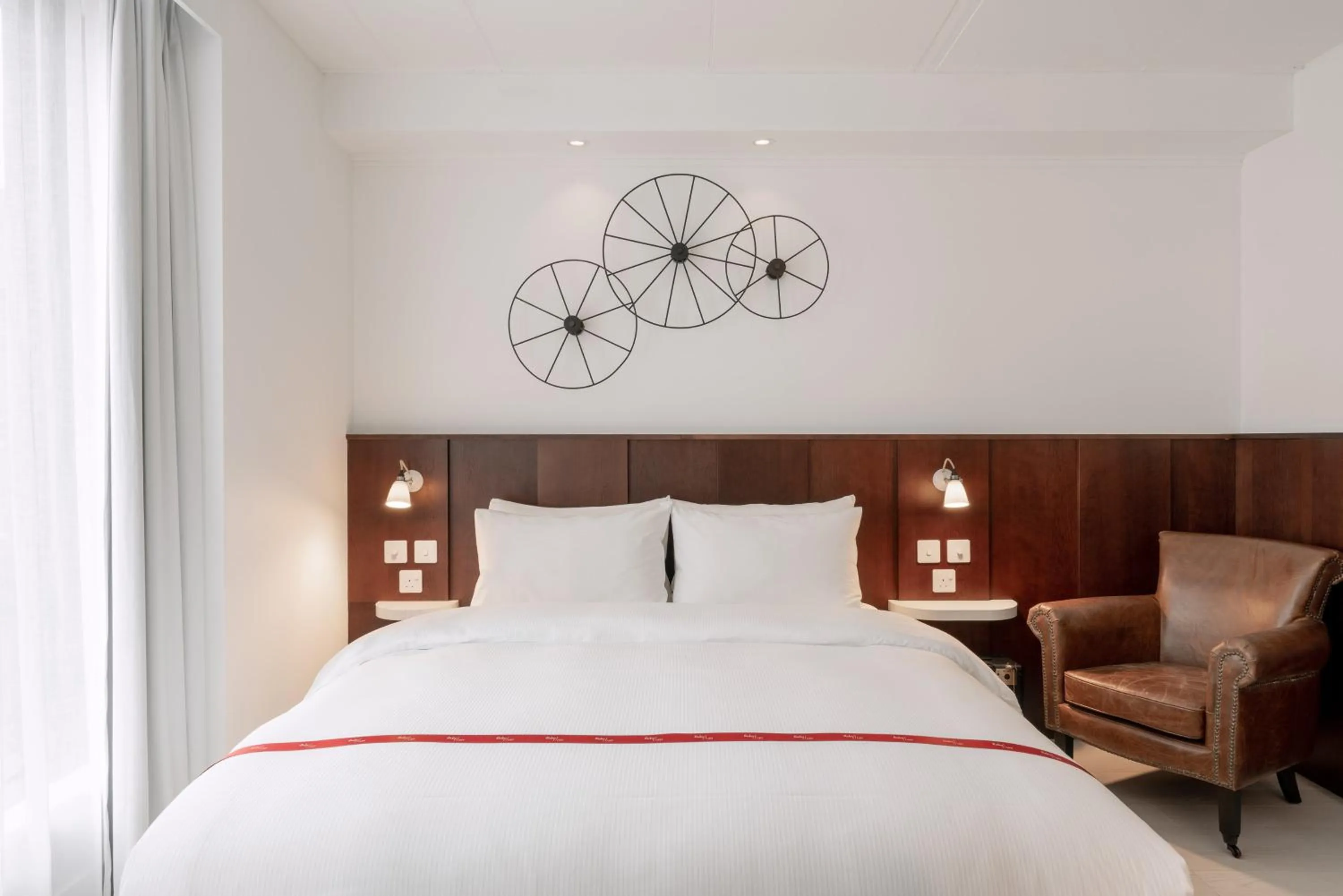 Photo of the whole room, Bed in Ruby Lucy Hotel London