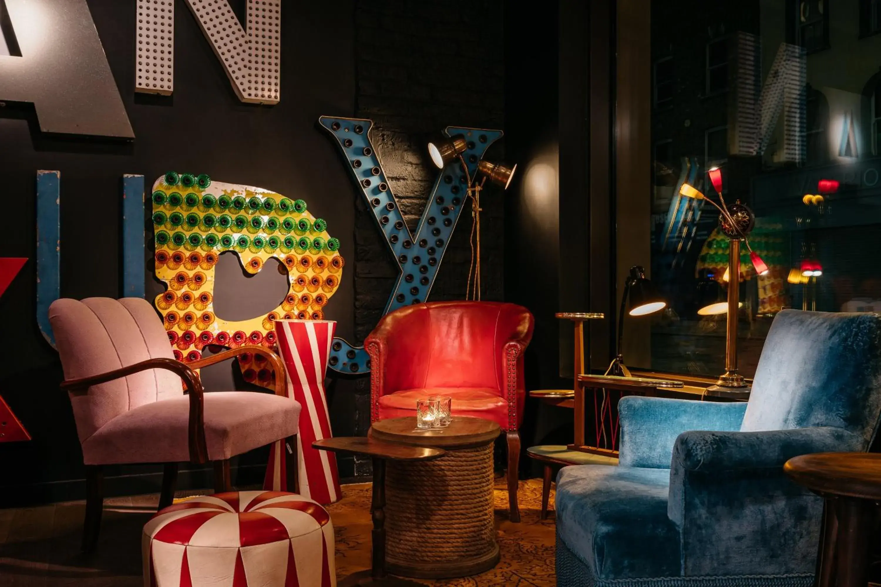 Lounge or bar in Ruby Lucy Hotel London Lounge or bar in Ruby Lucy Hotel London