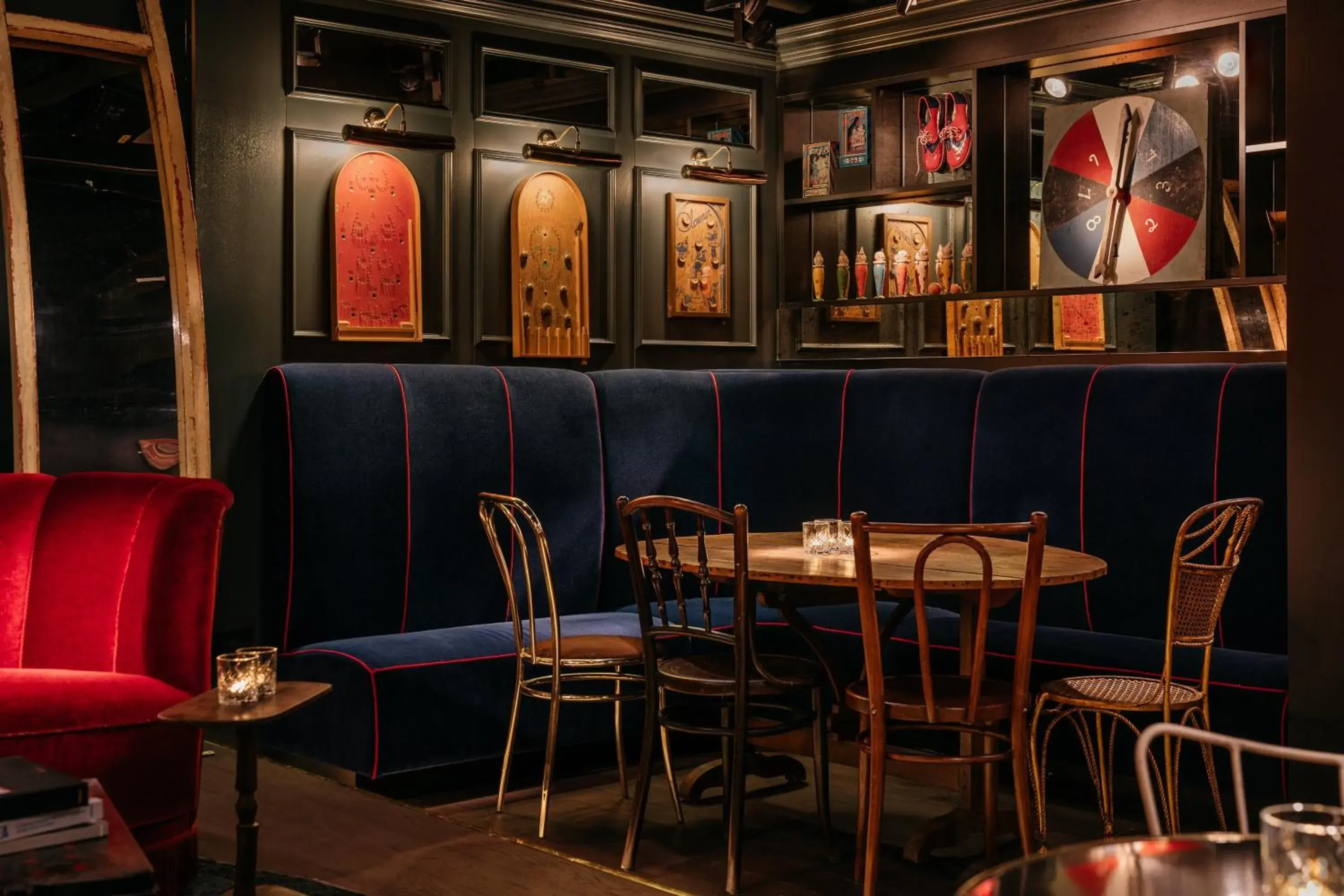 Lounge or bar in Ruby Lucy Hotel London Lounge or bar in Ruby Lucy Hotel London