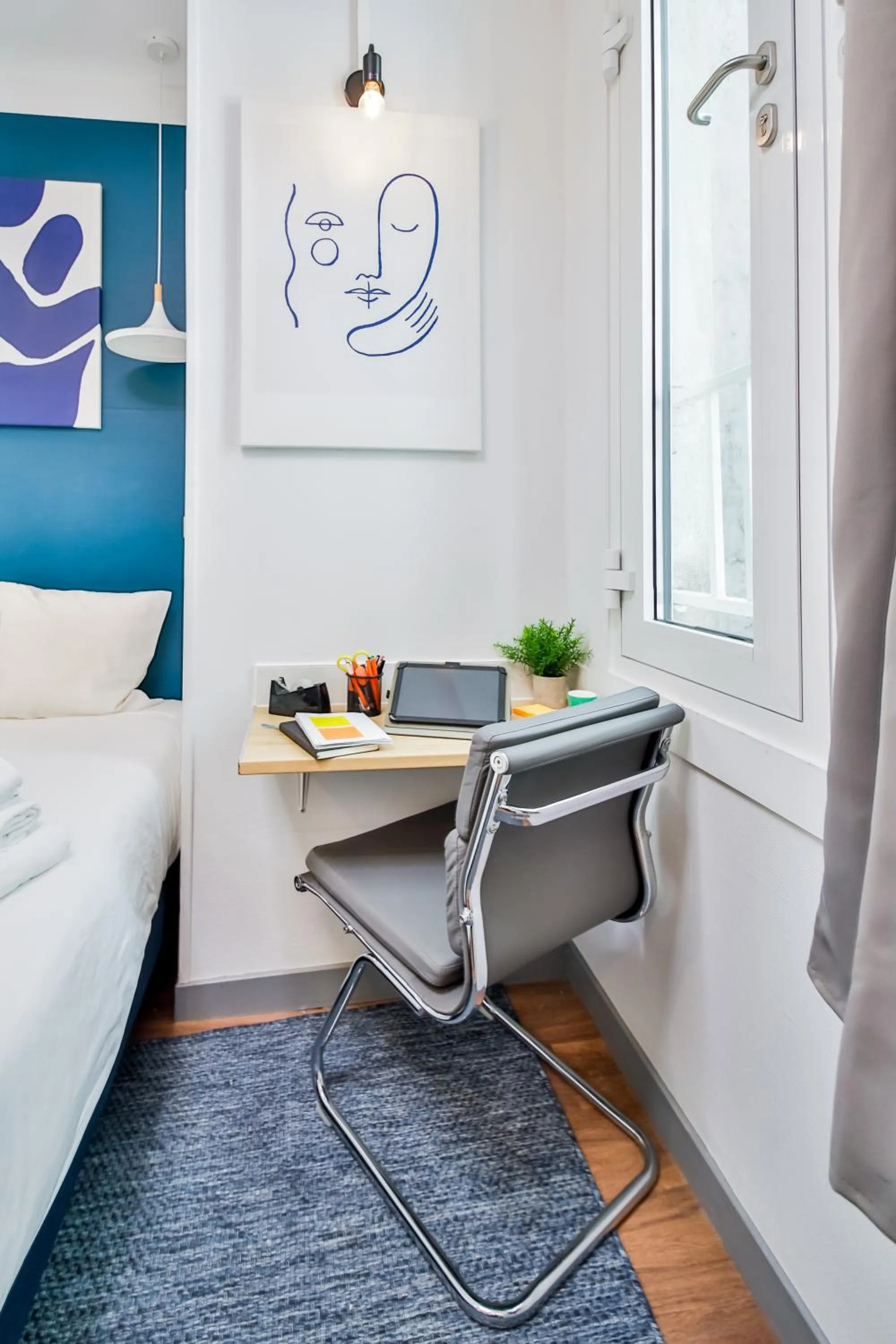 Seating area, Bed in WS Louvre - Richelieu