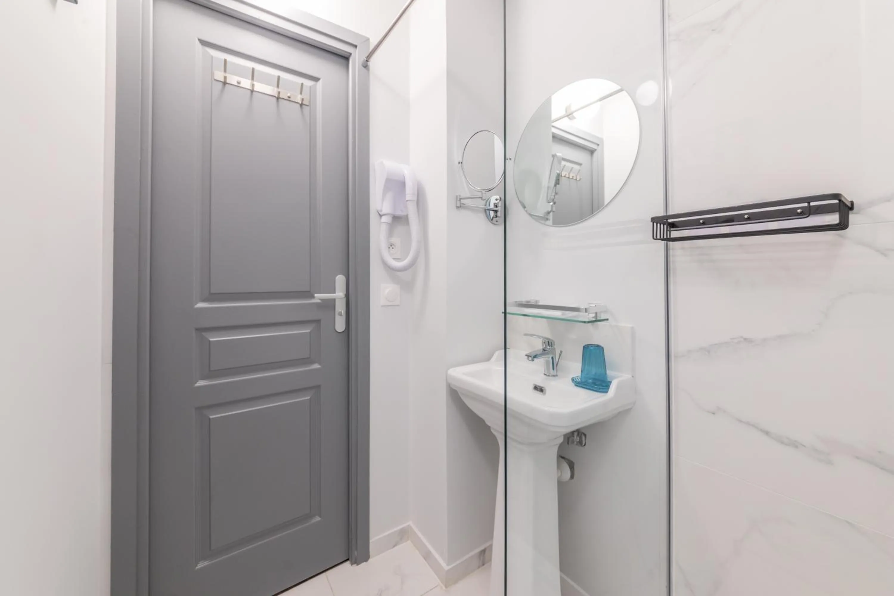 Bathroom in WS Louvre - Richelieu