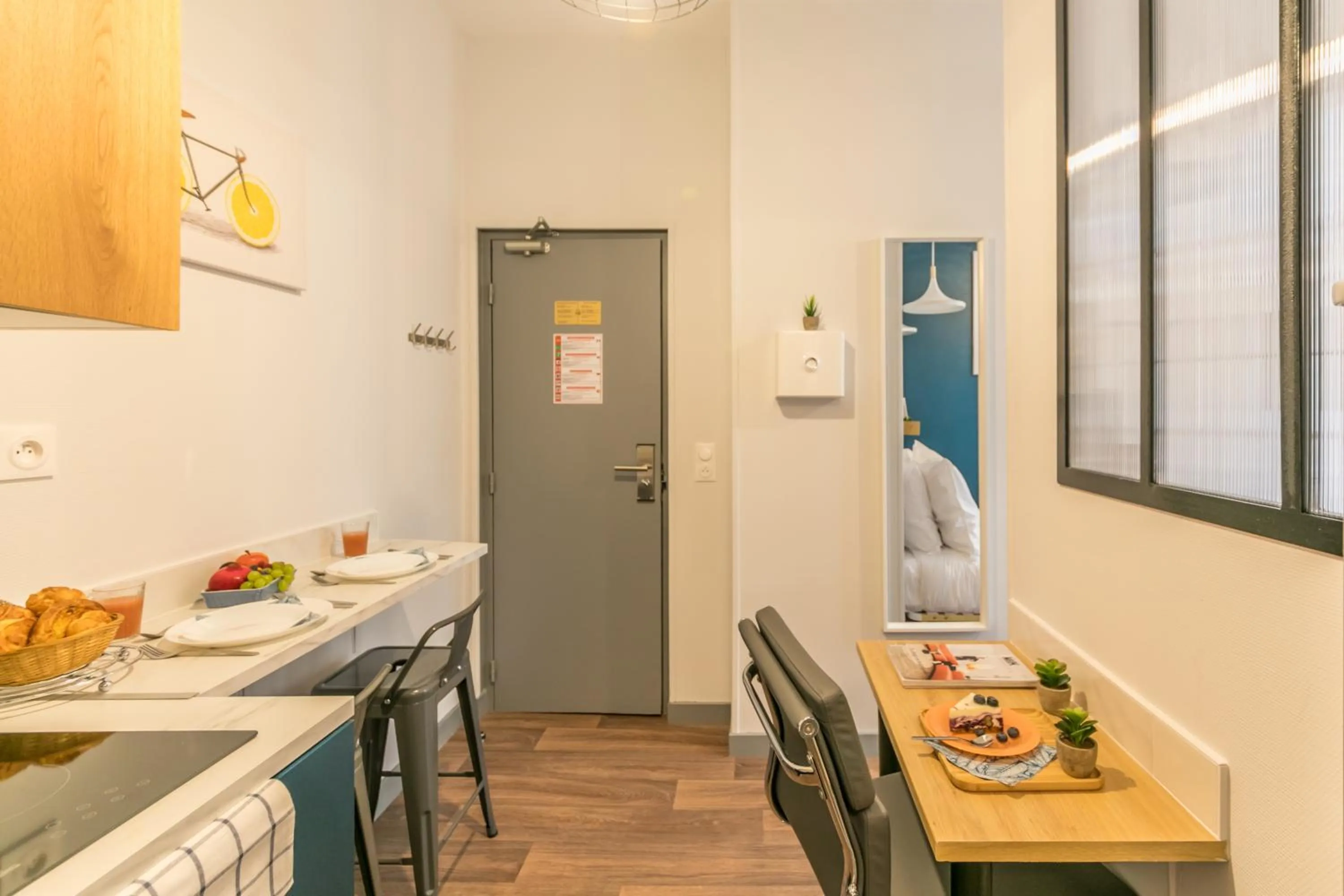 Dining area in WS Louvre - Richelieu