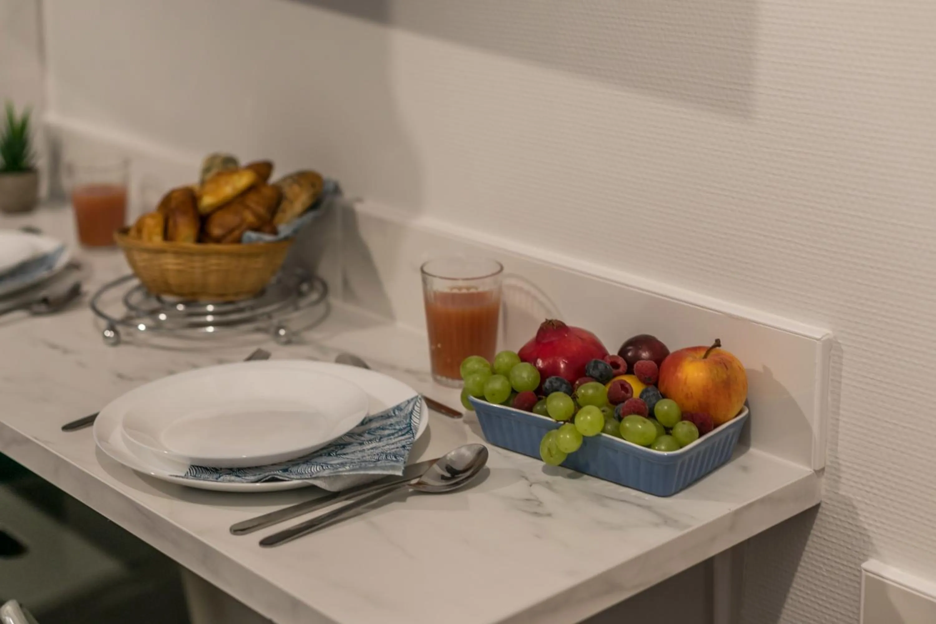 Dining area in WS Louvre - Richelieu